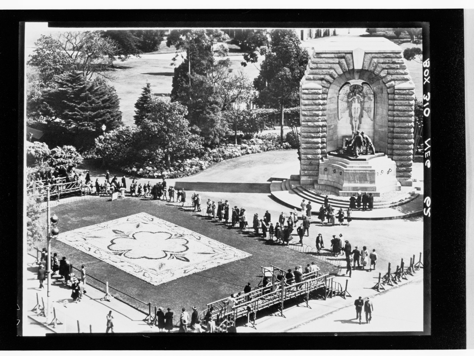 War Memorial at corner of King William Street and Kintore Avenue on Flower Day