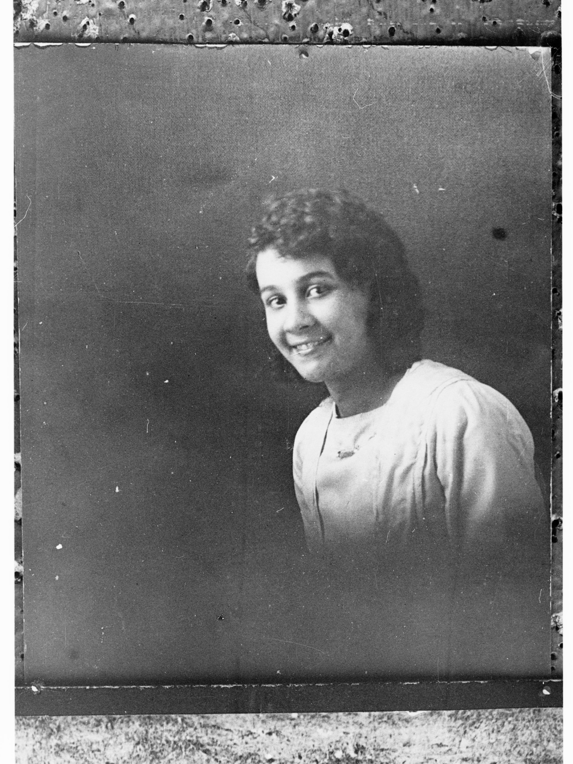 Portrait of a young woman