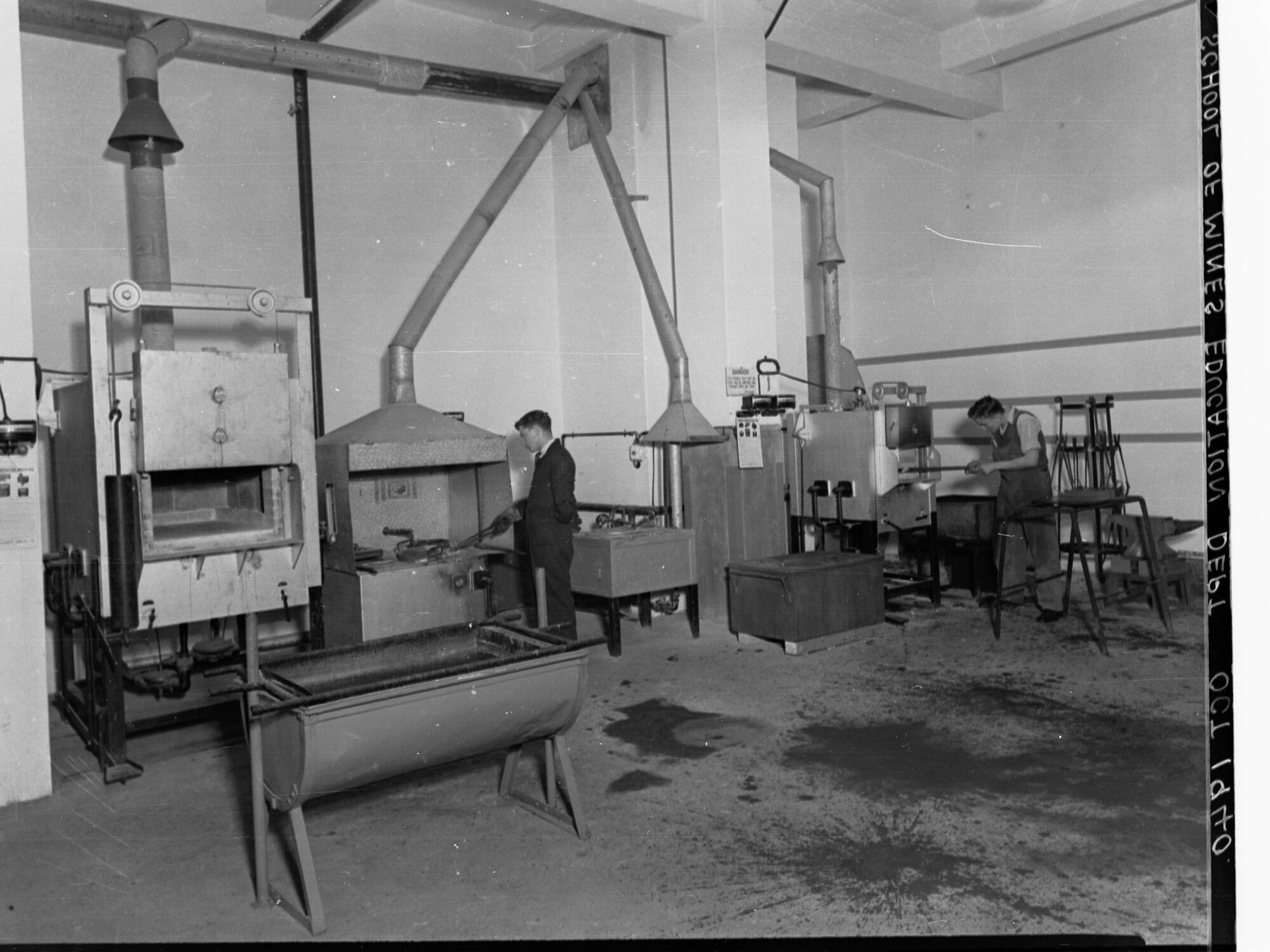 School of Mines Trade School, South Australia, showing machinery