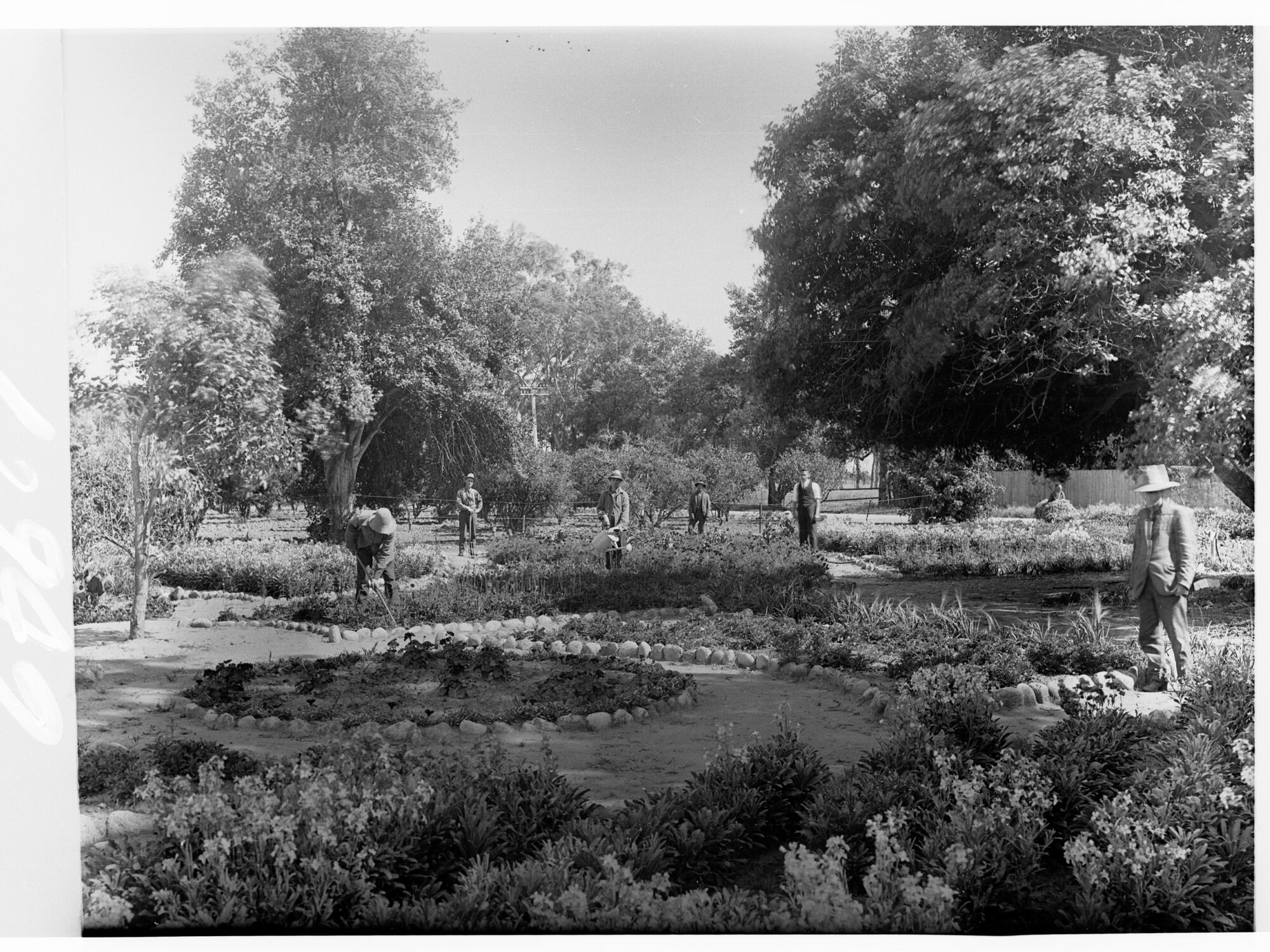 Workers in the gardens at Minda Home, Brighton, c1931