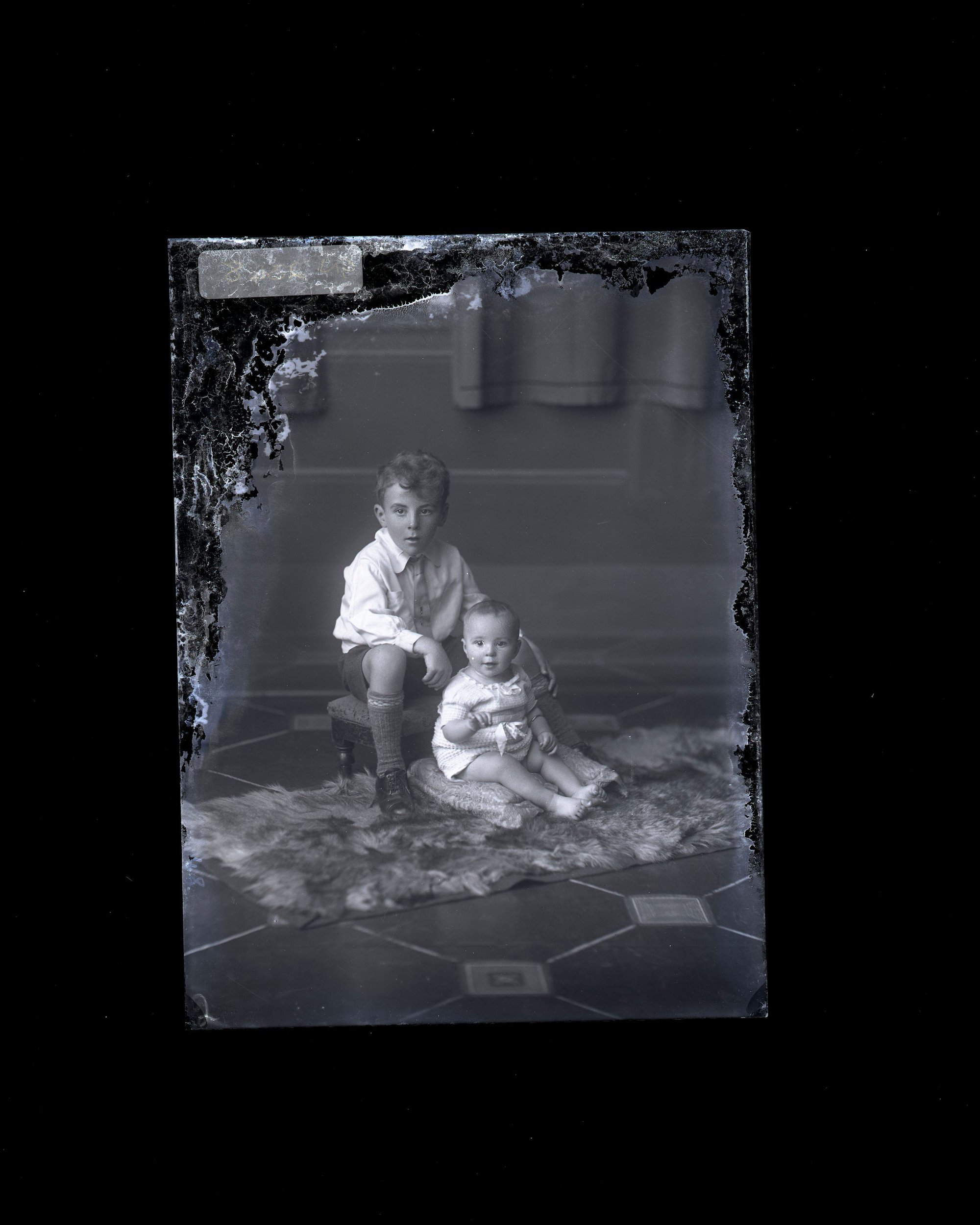 Two Children - No Name