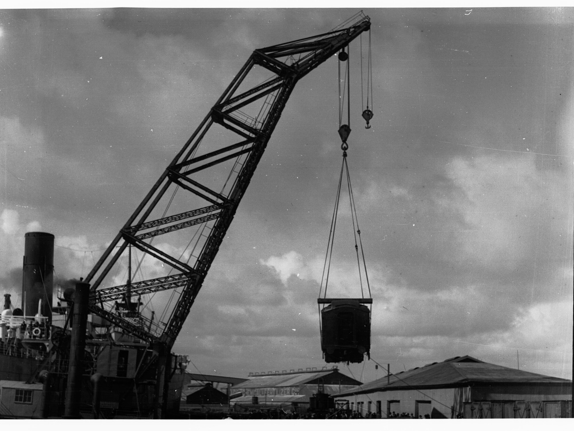 Unloading Pullman Dining Car at Port Adelaide