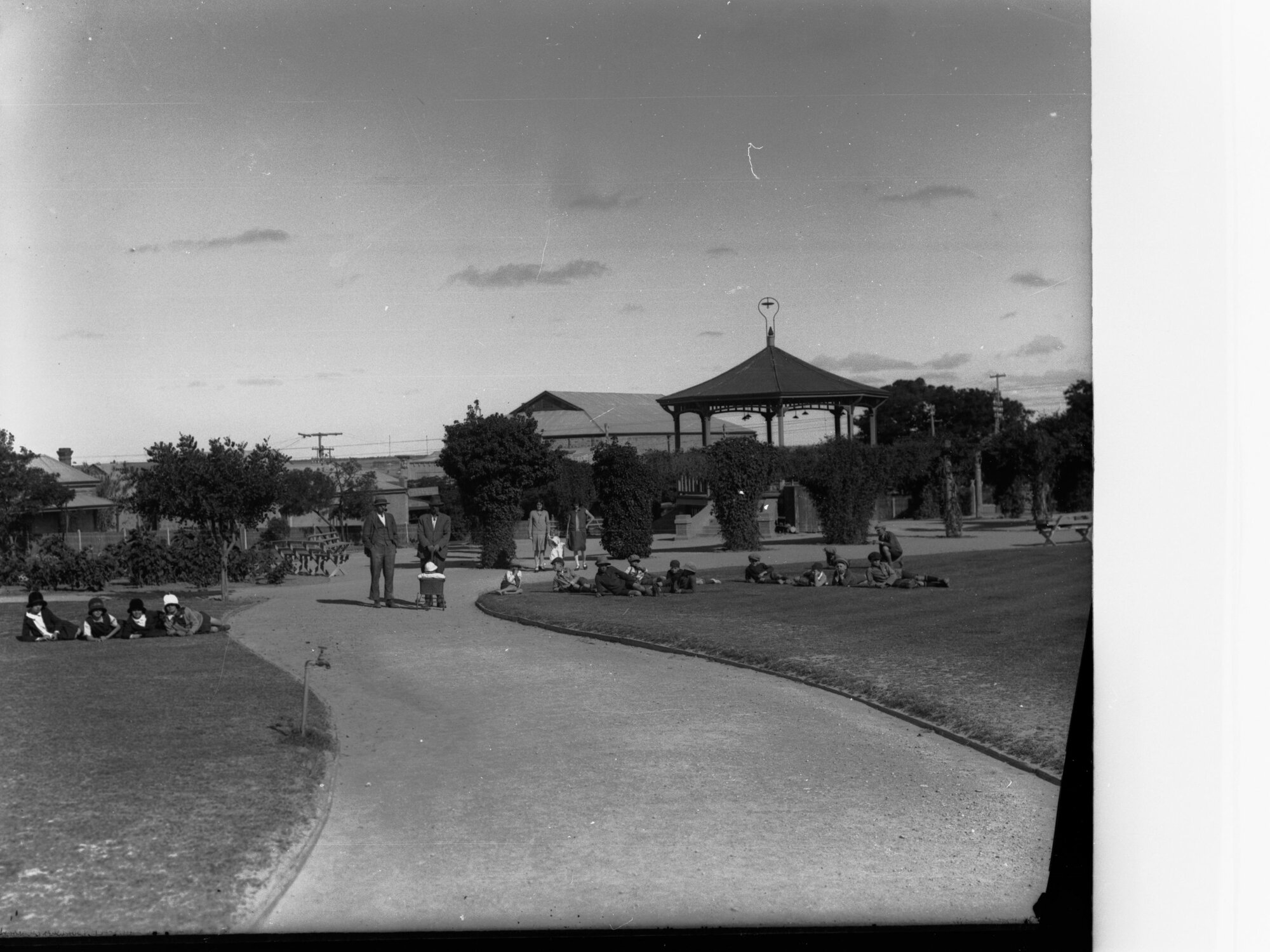 Diamond Park at Murray Bridge Showing People Relaxing on the Grass Near Rotunda