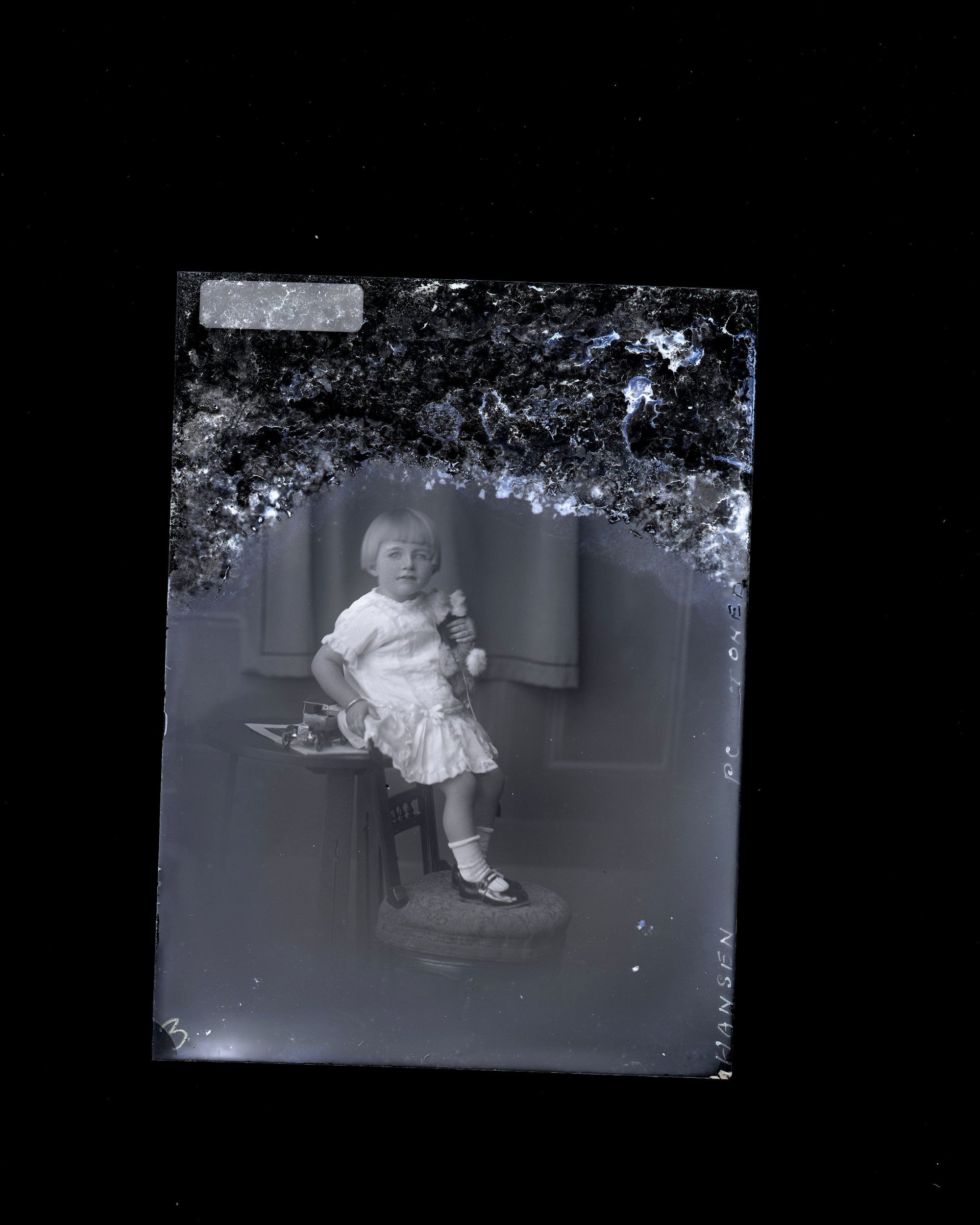 Girl - Hansen