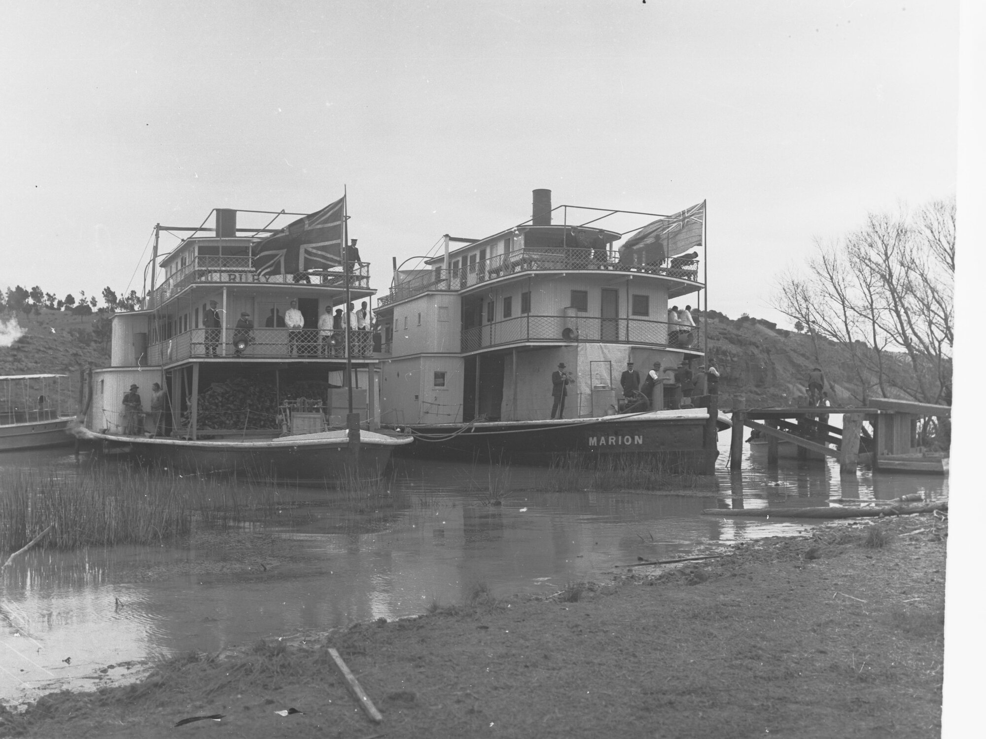 The Marion and the Ruby docked on the bank of the River Murray