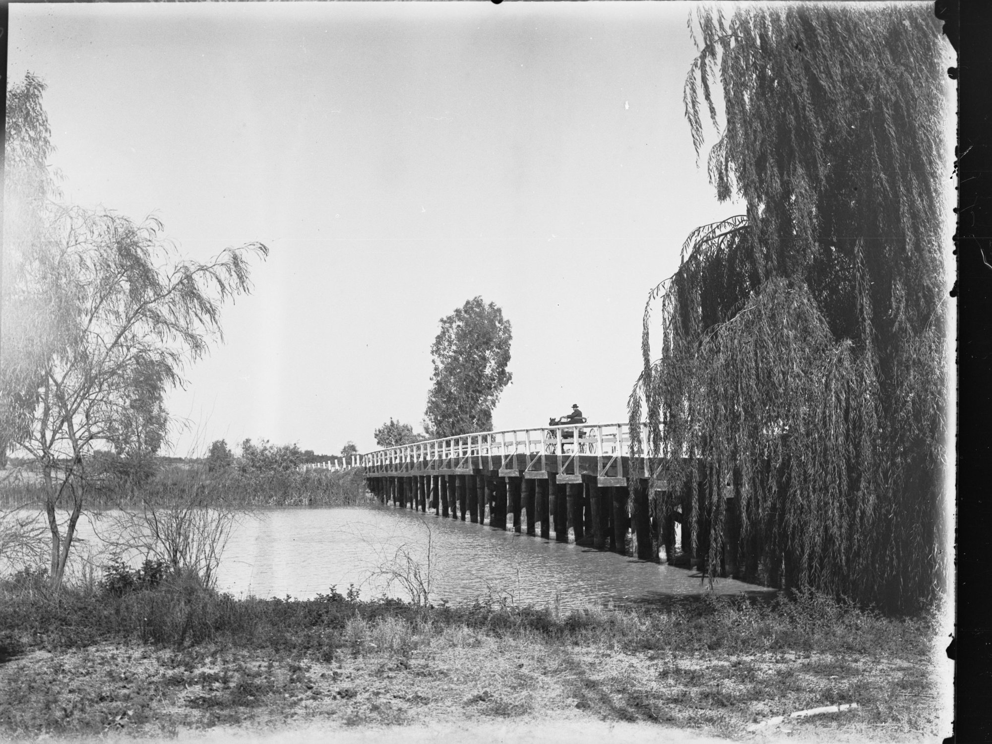 River Torrens showing bridge - possibly Felixstowe bridge