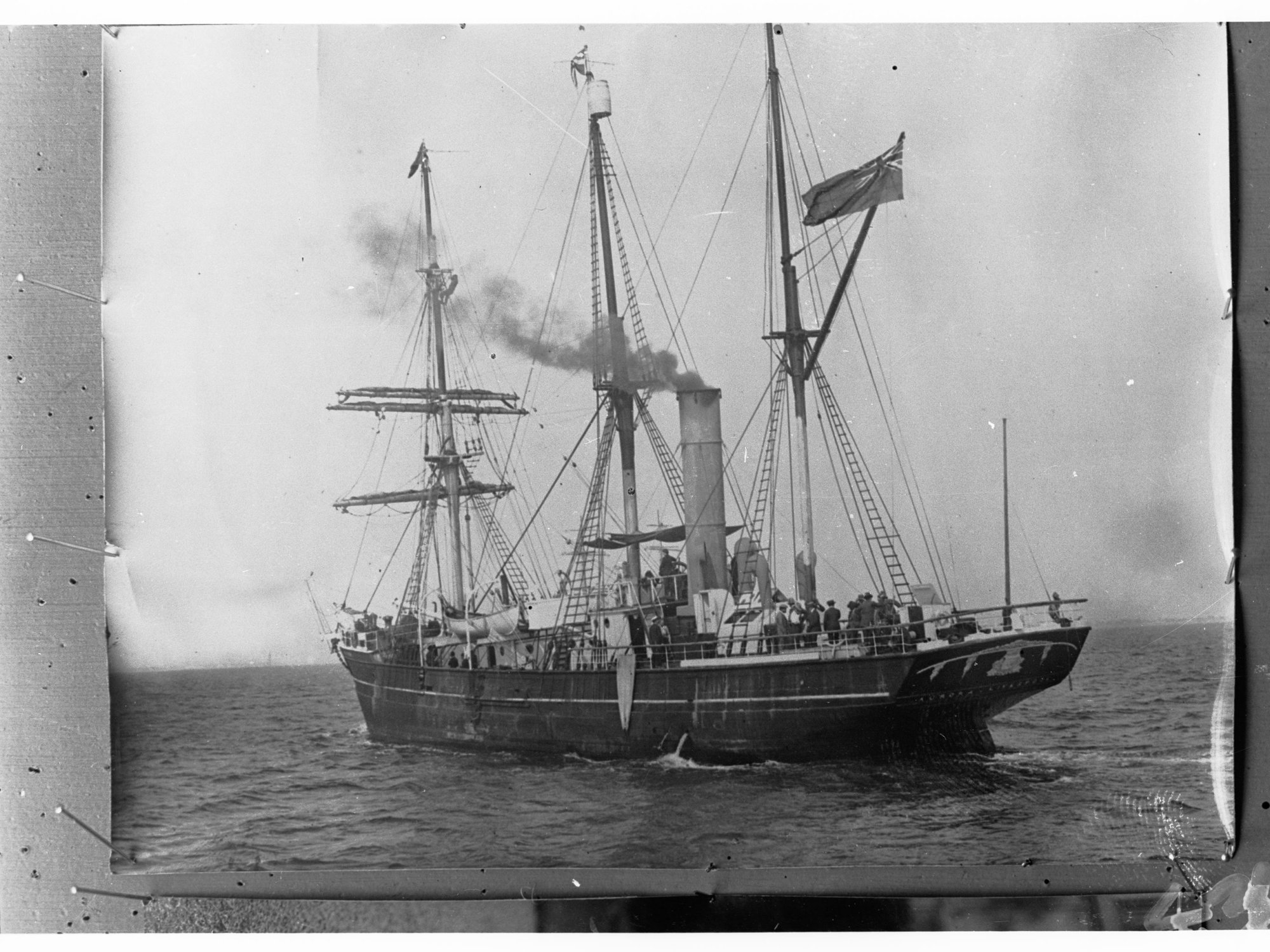 Ship at sea - Mawson's ship "Discovery"
