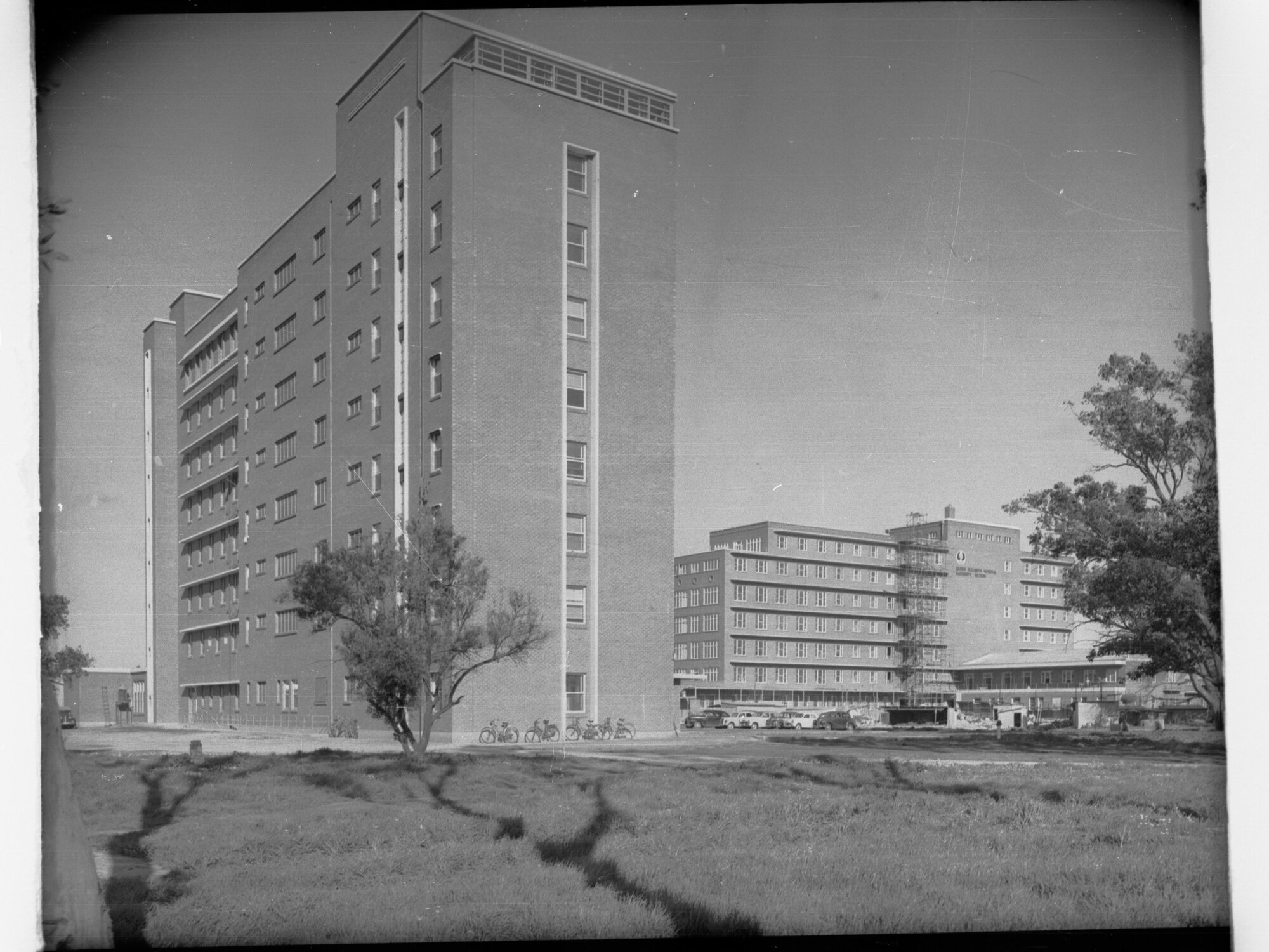 Queen Elizabeth Hospital During Construction