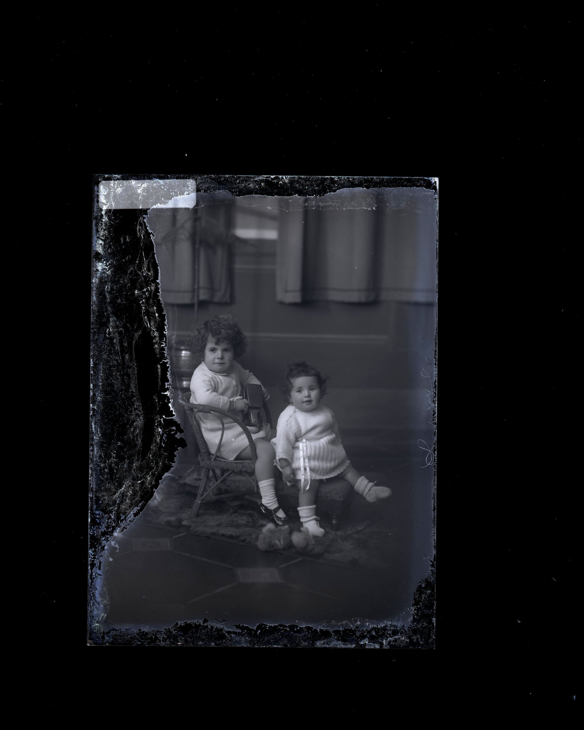 Two Children - No Name