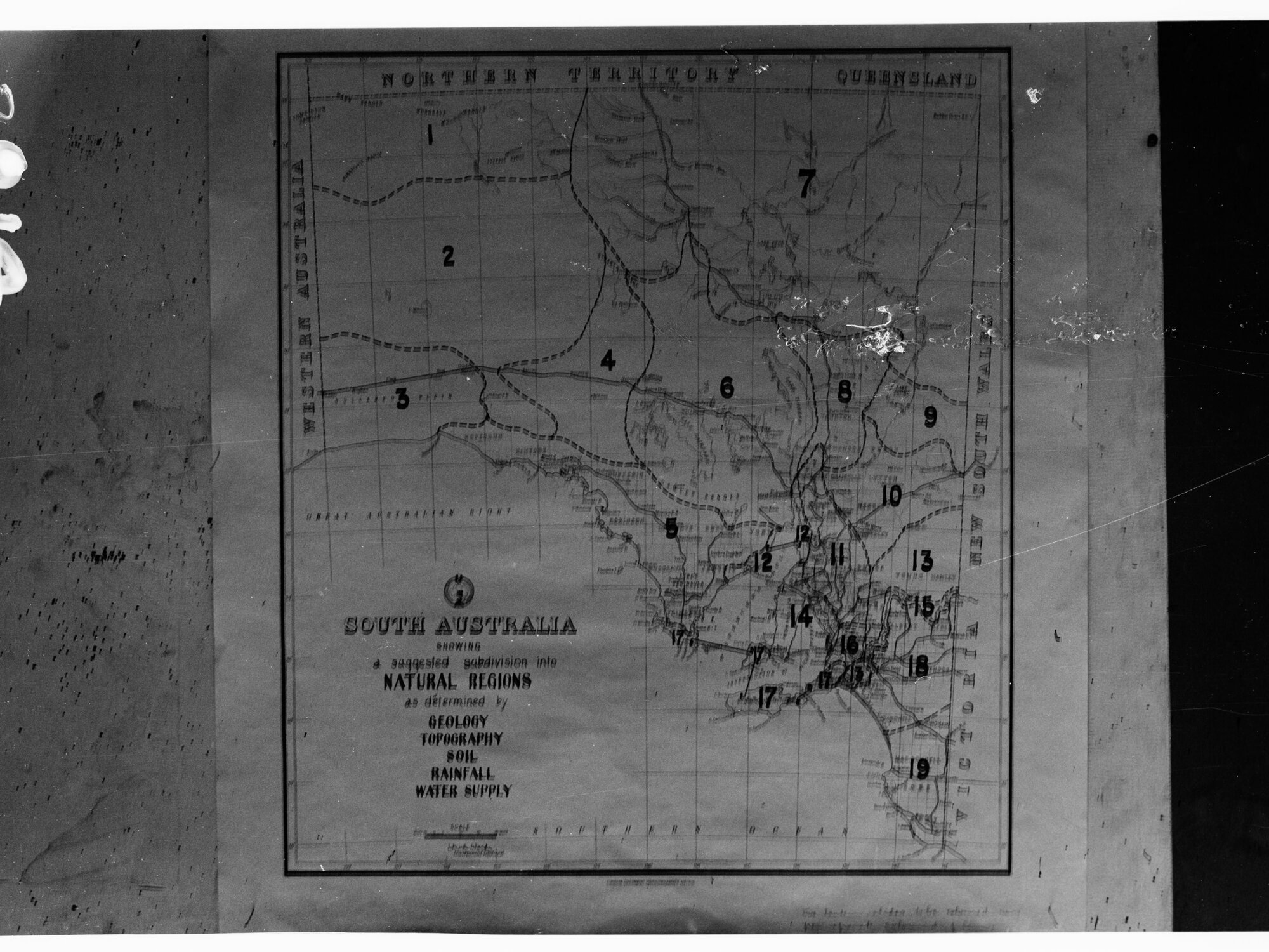 Map of South Australia - natural regions geology topography soil, rainfall, water supply