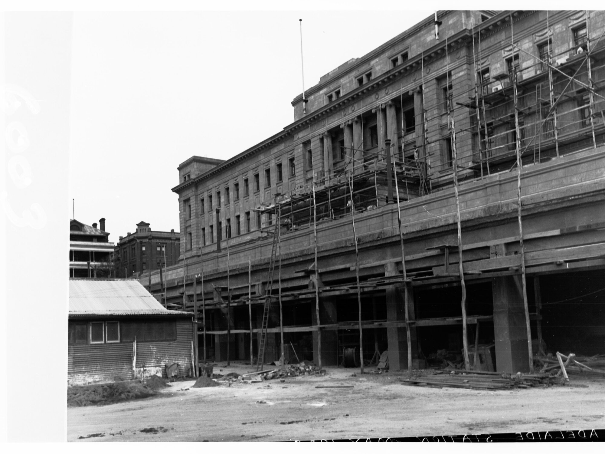 Construction of Adelaide Railway Station