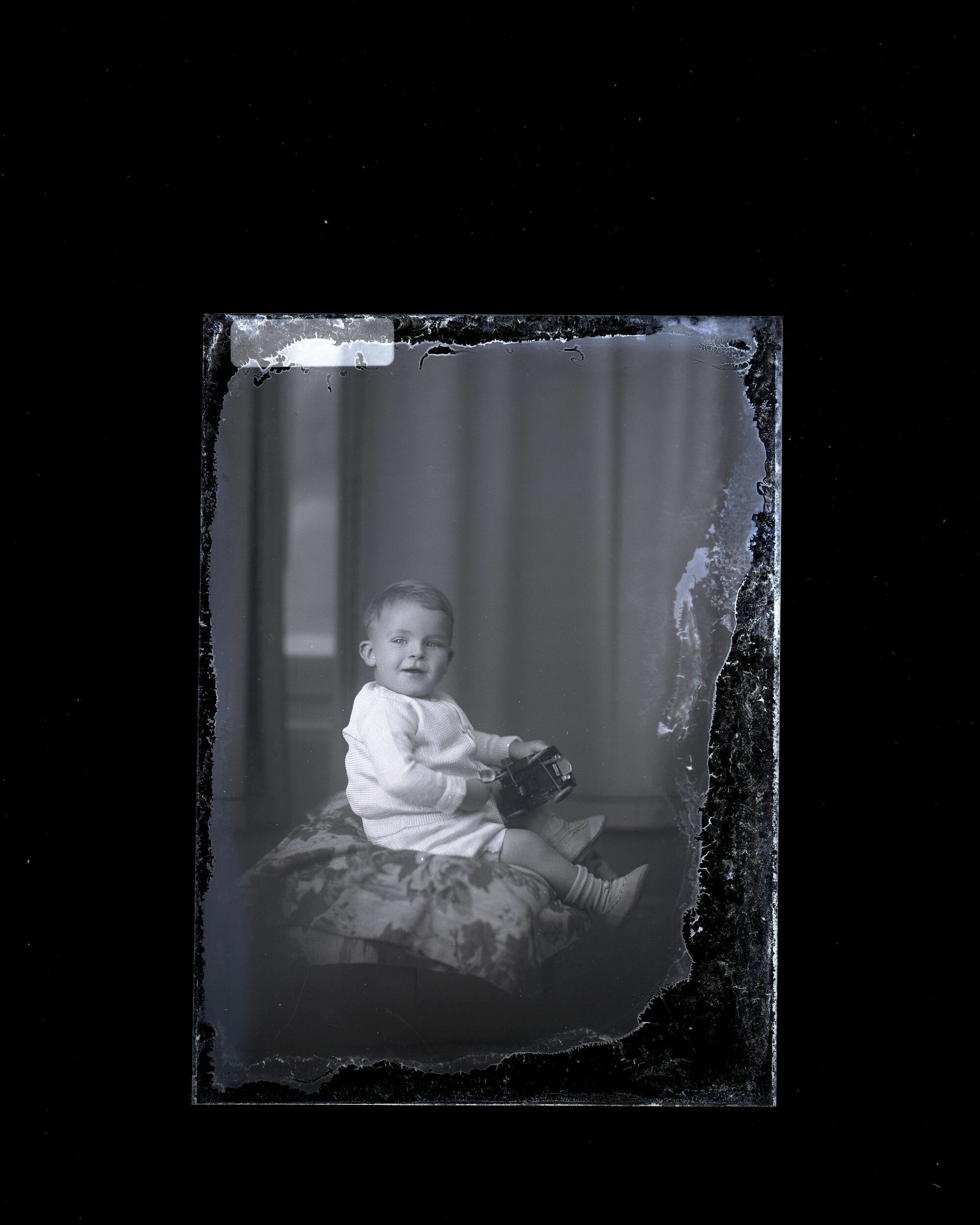 Infant - No Name