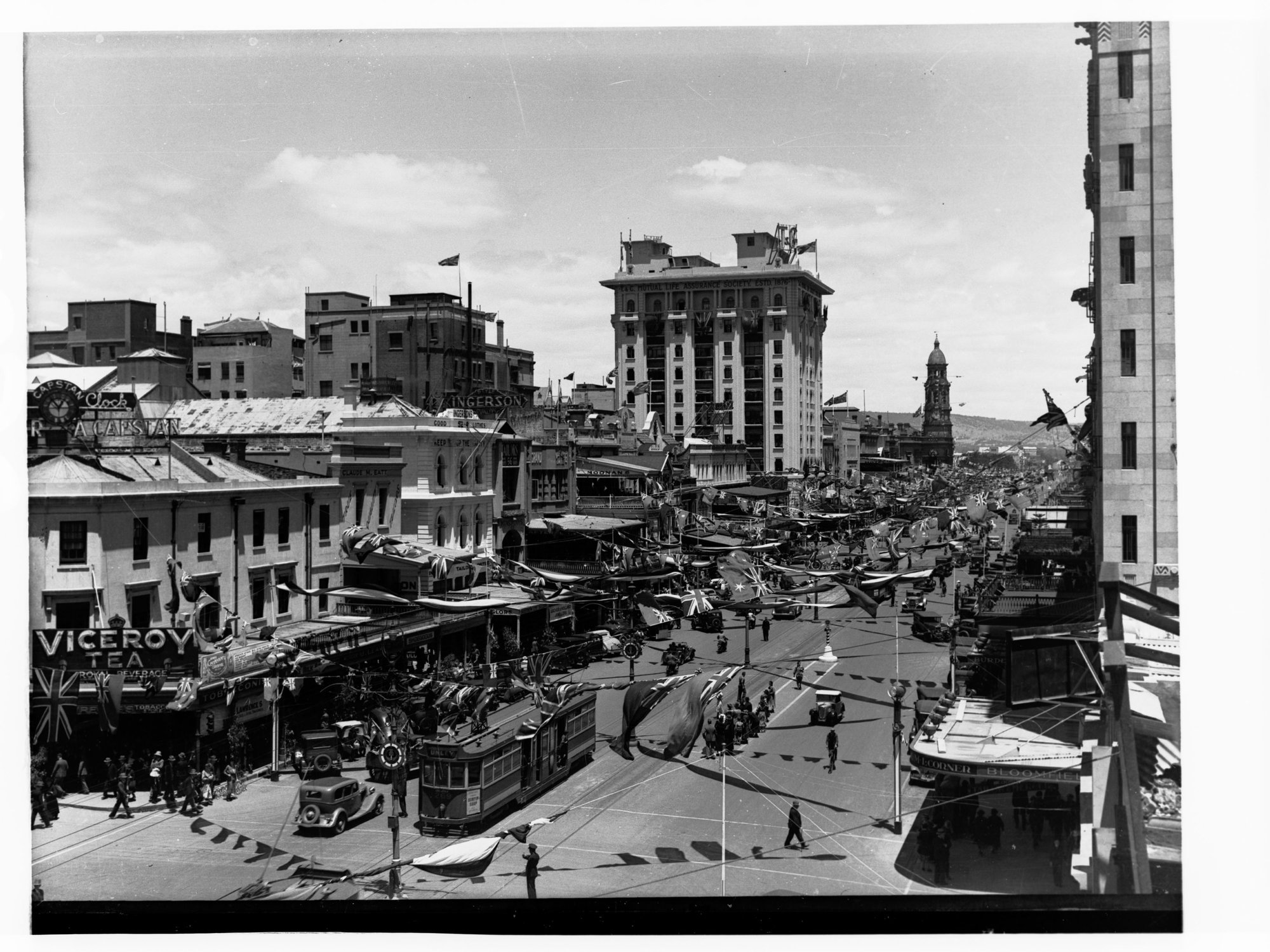 King William Street showing centenary celebrations