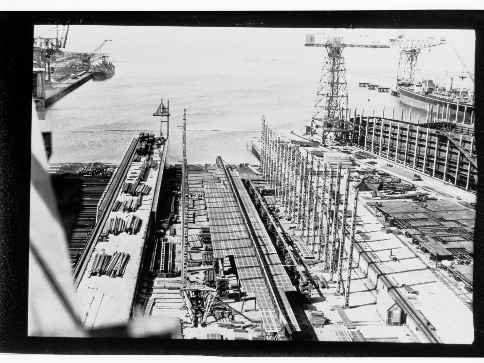 Whyalla - industrial site (may be shipyard)