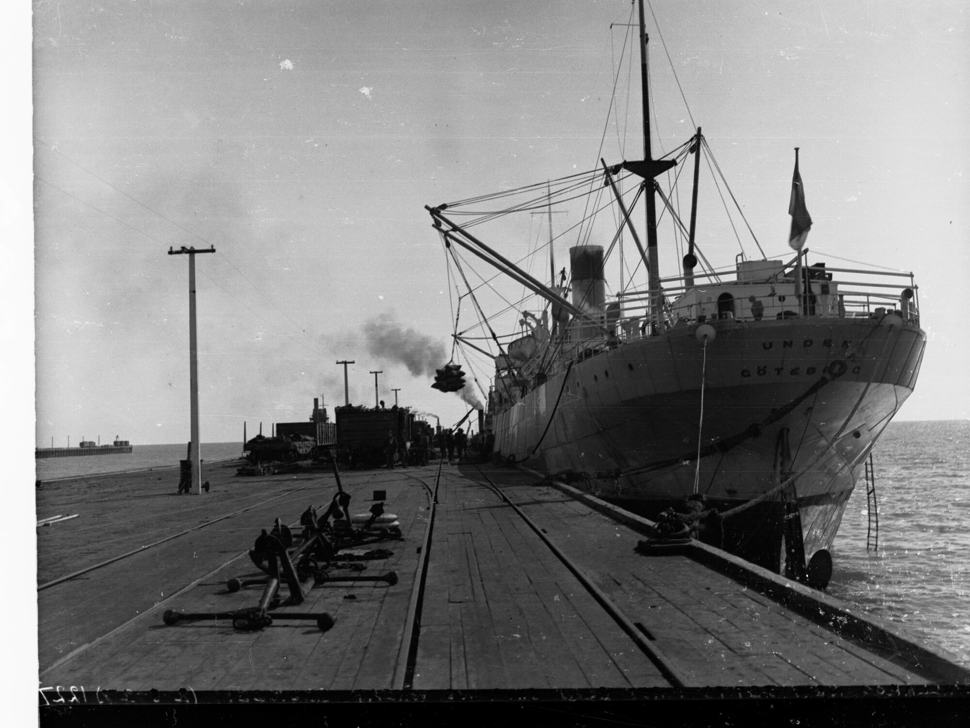Wallaroo Jetty Ship SS Unden Shipping Wheat