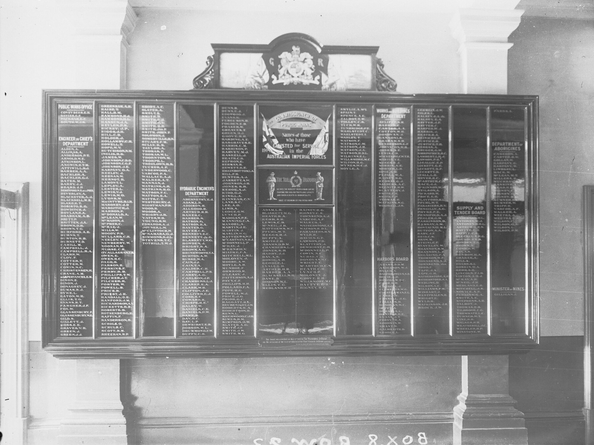 Honour Roll for Public Works  "Names of those who have enlisted for Service in the Australian Imperial Forces"