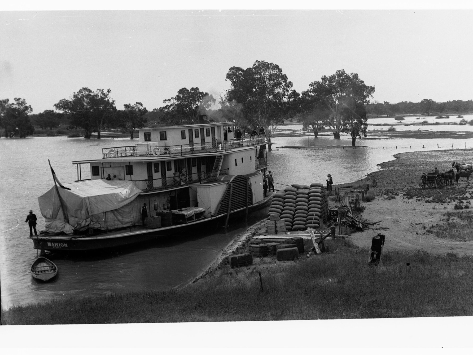 Paddlesteamer the Marion on River Murray - Parliamentary Tour of River Murray