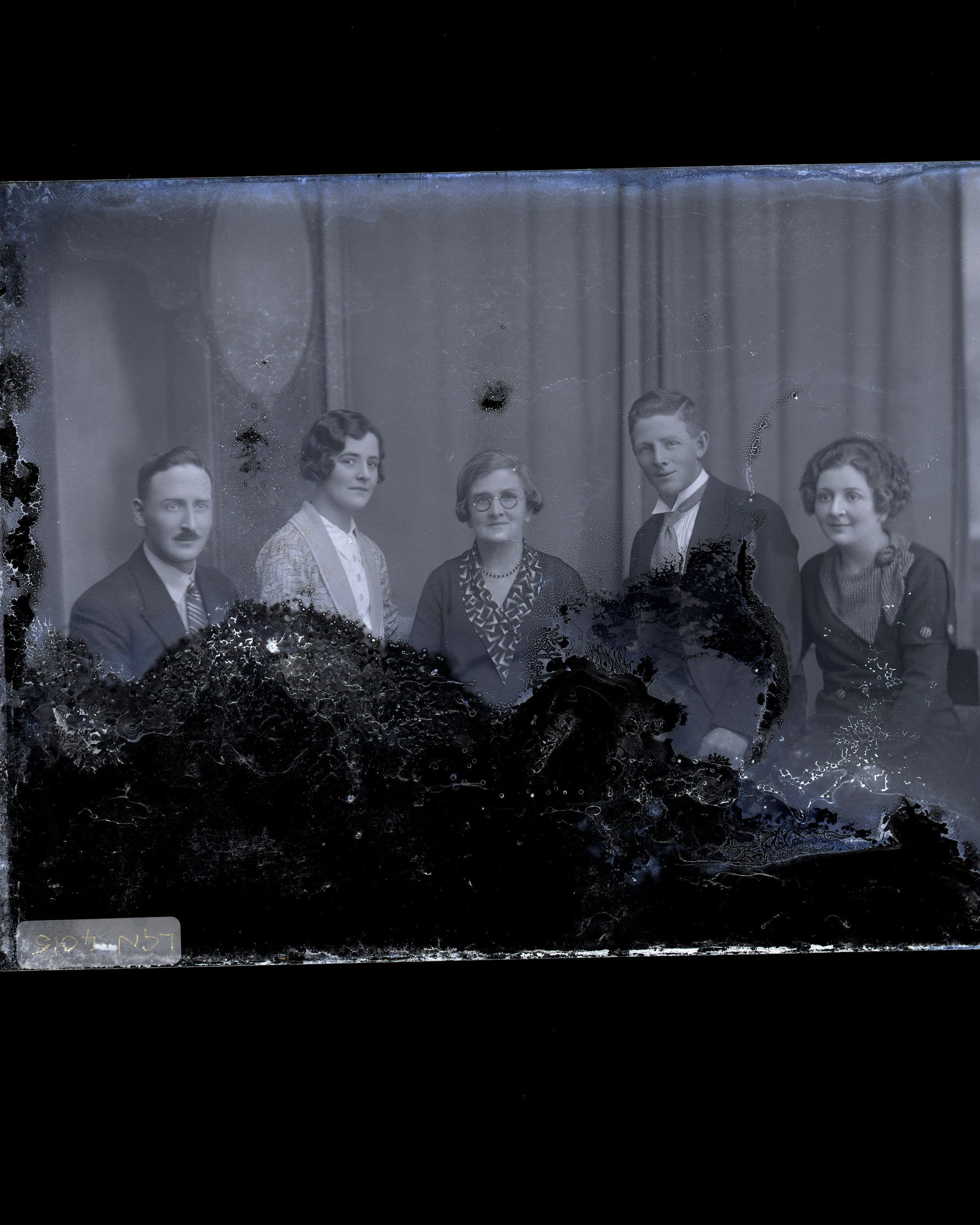 Family - No Name