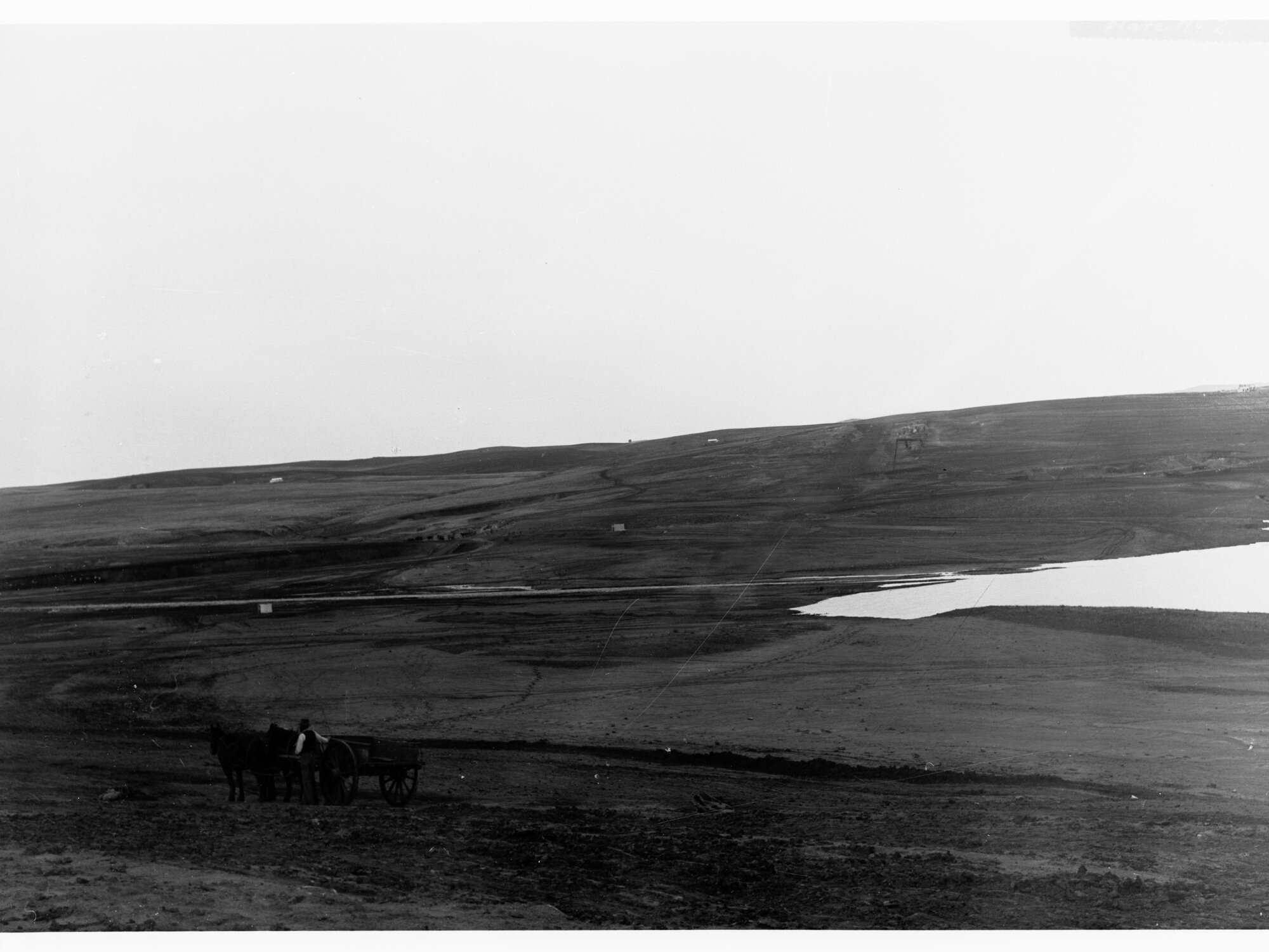 Bundaleer - showing reservoir and channel, man with horses and cart