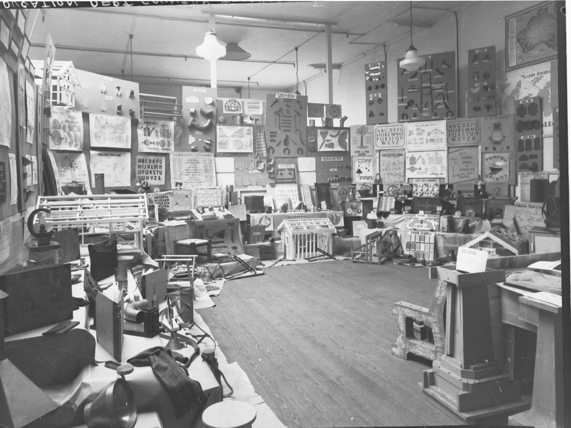 Exhibition of Handicrafts for Country Teachers Exhibition