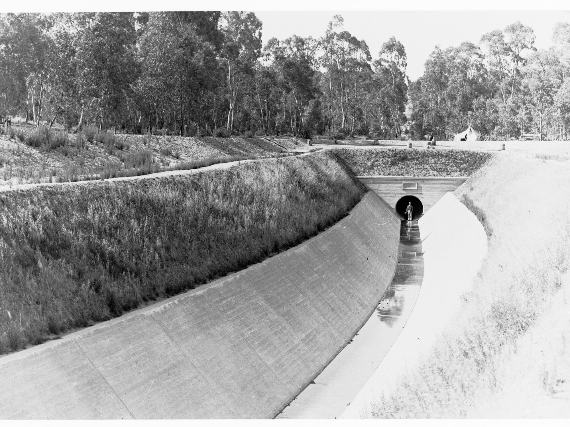 Intake channel, Barossa Dam - showing man at the entrance