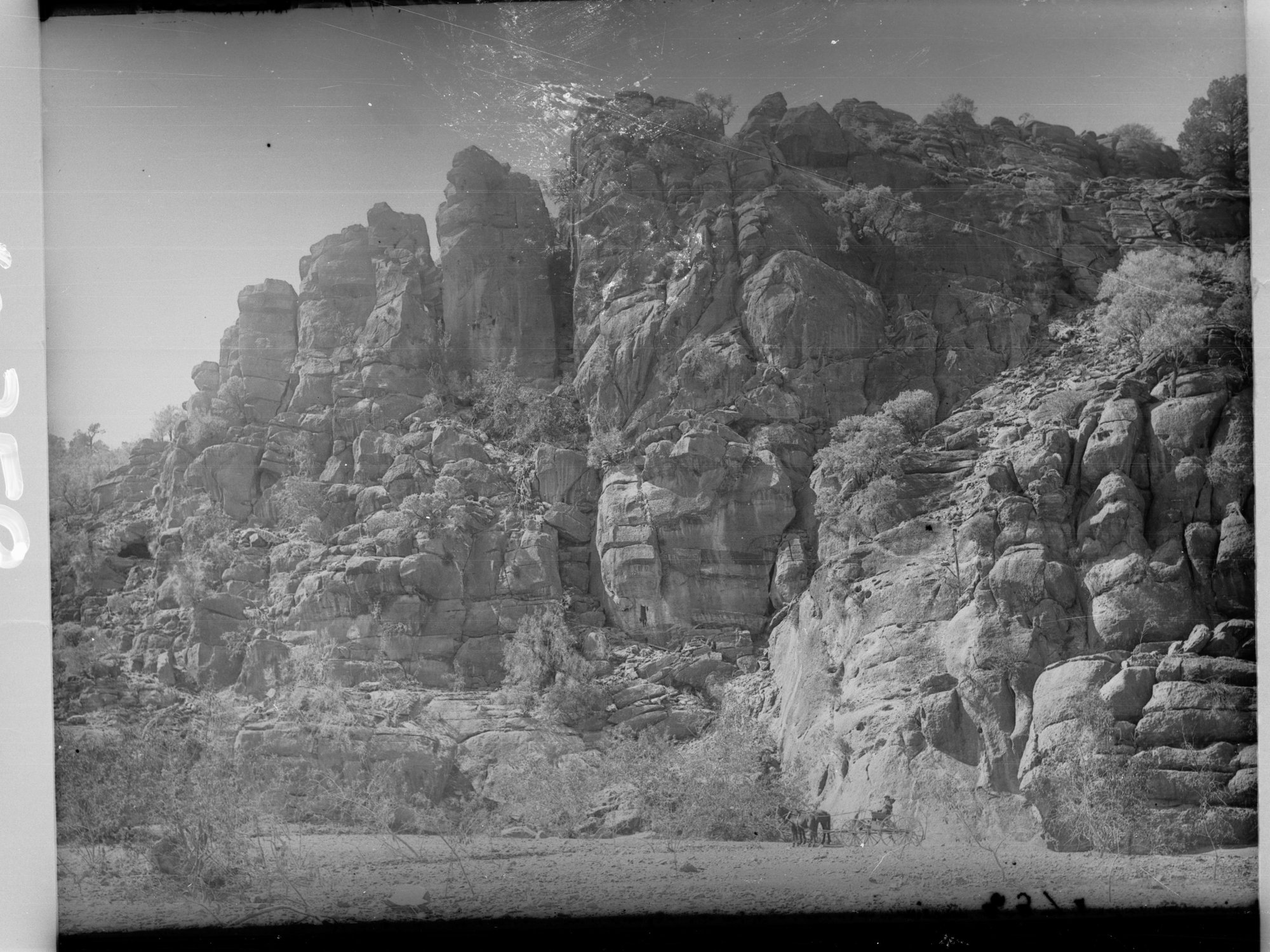 Cliffs, Erengunda Creek, Flinders Ranges