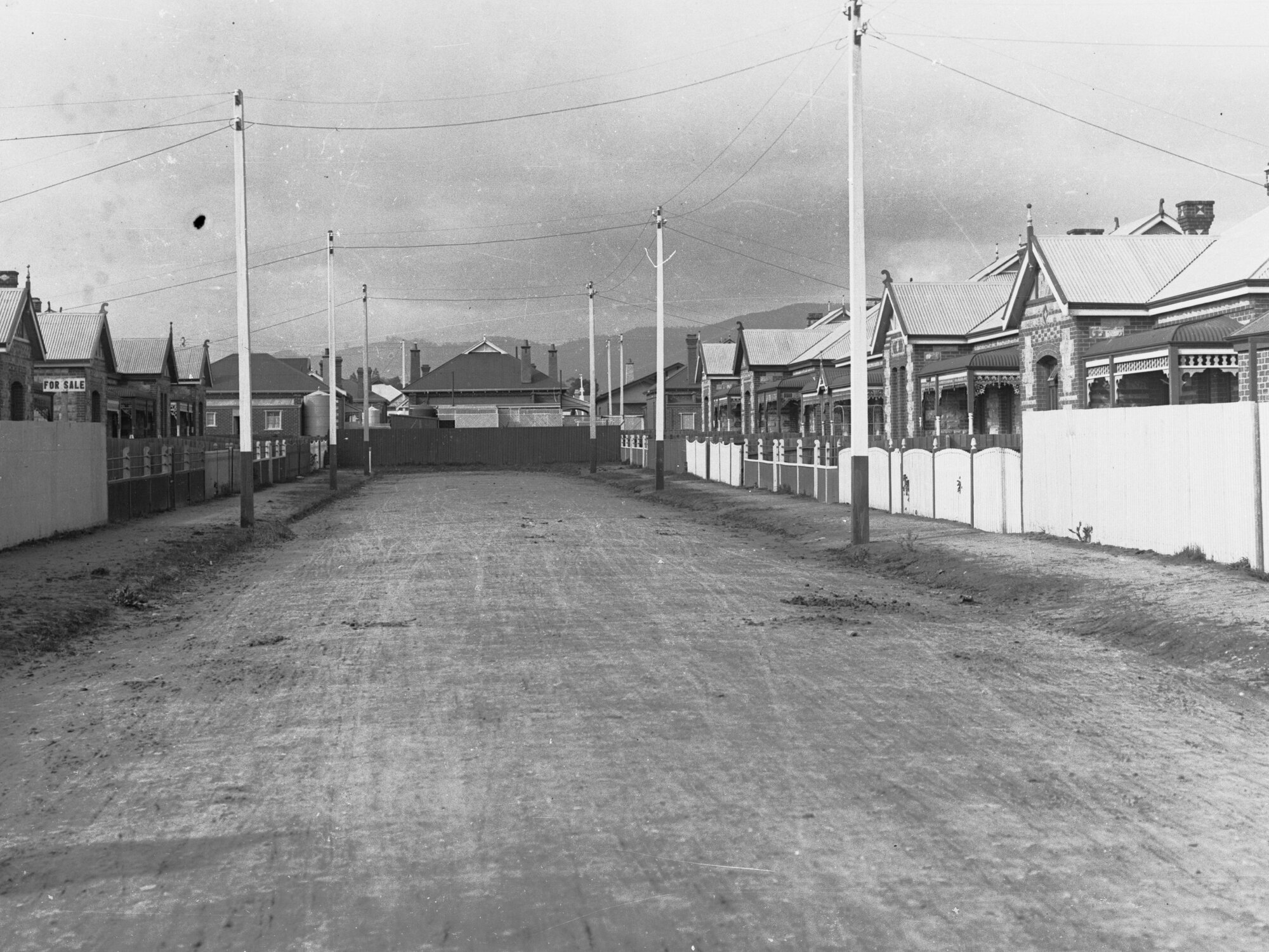 Looking down Parkstone Avenue, Dulwich - Town Planning negatives
