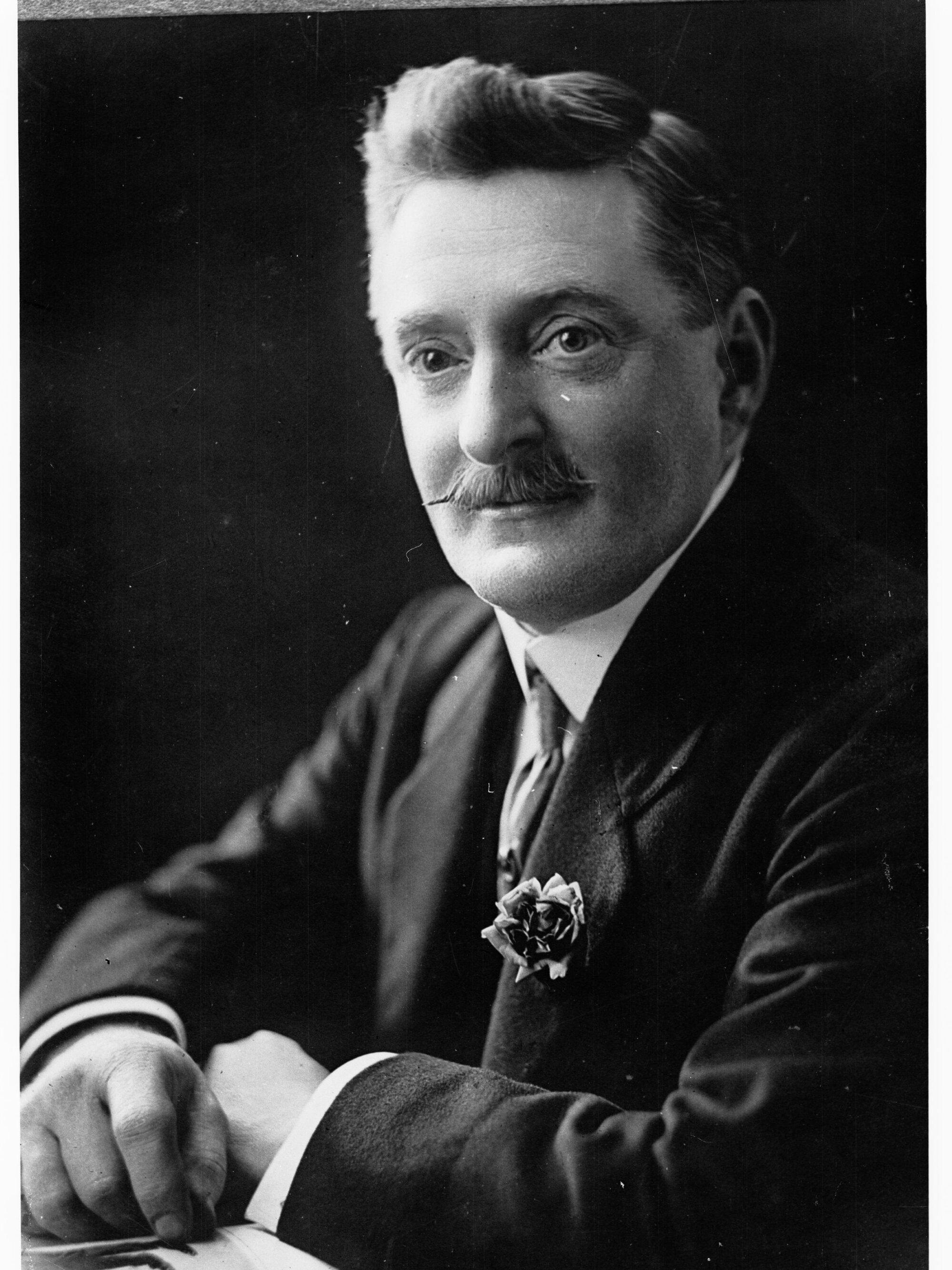 Portrait of unidentified gentleman