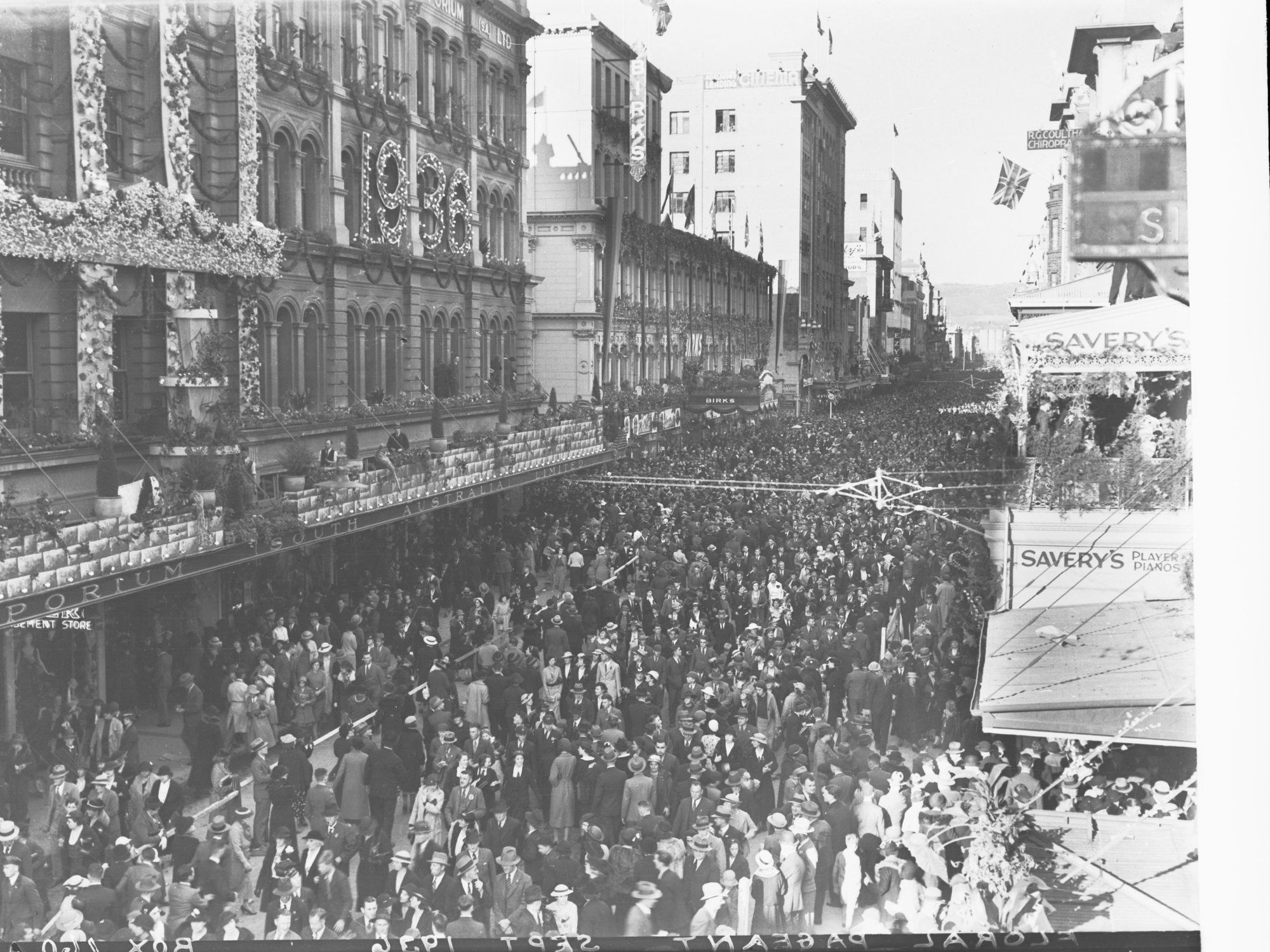 Rundle Street crowded with people after Adelaide Centenary floral pageant