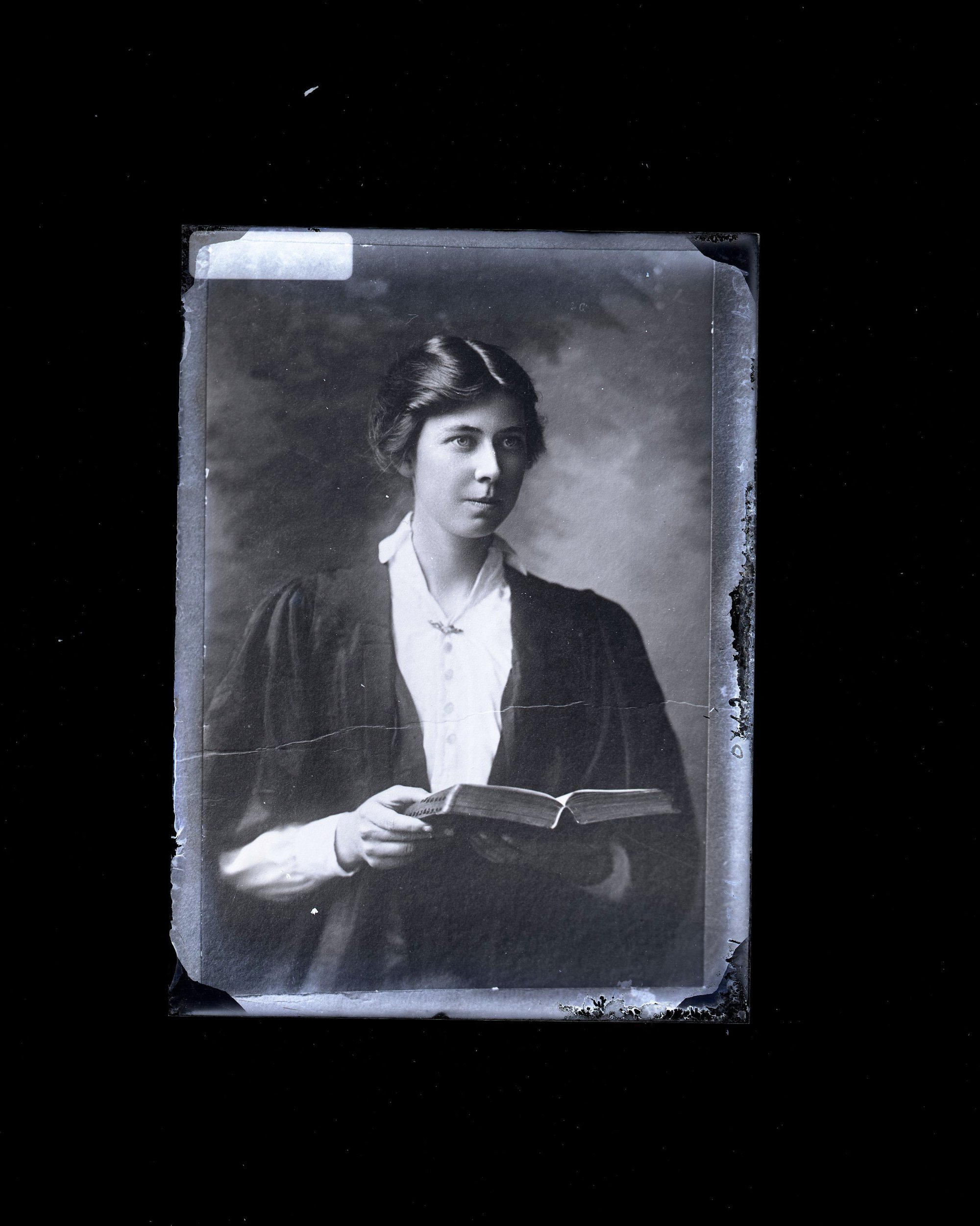 Woman - Smith