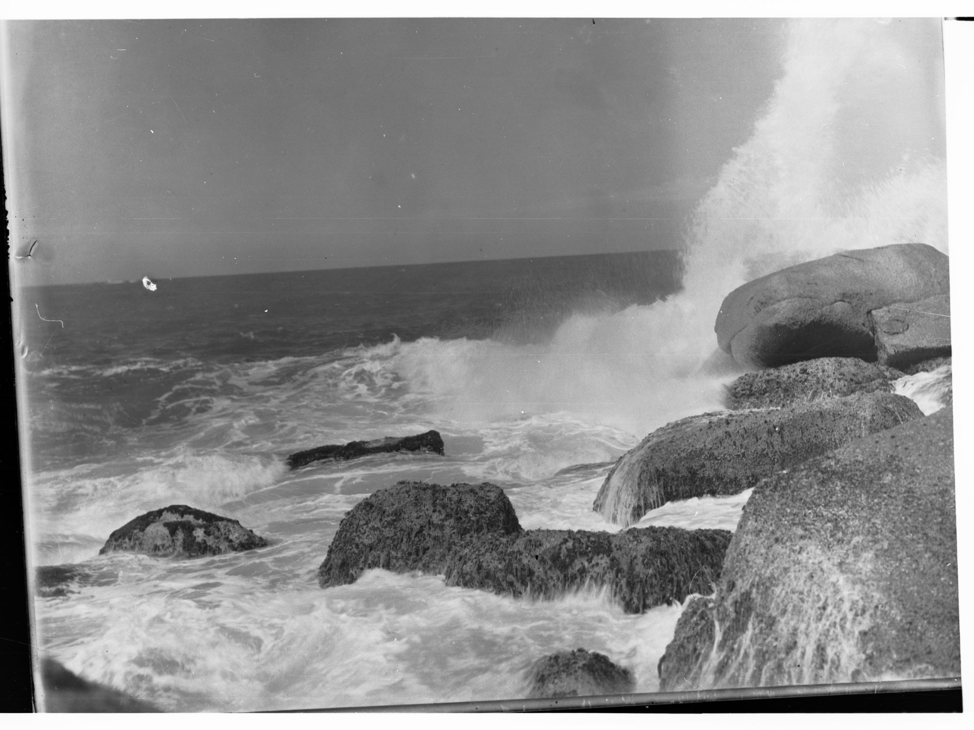 Port Elliot Showing Rocks and Sea Splashing Against Rocks