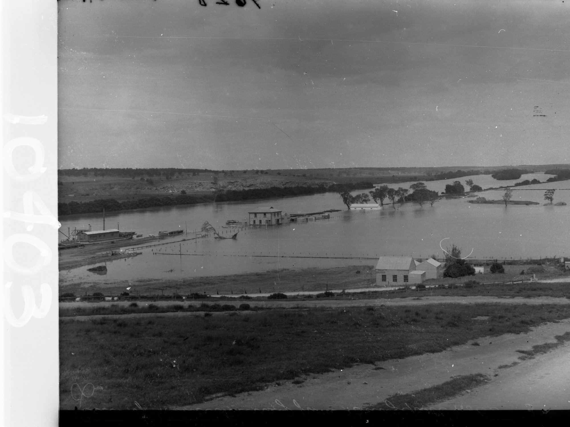 View of River Murray from Bridgeport Hotel