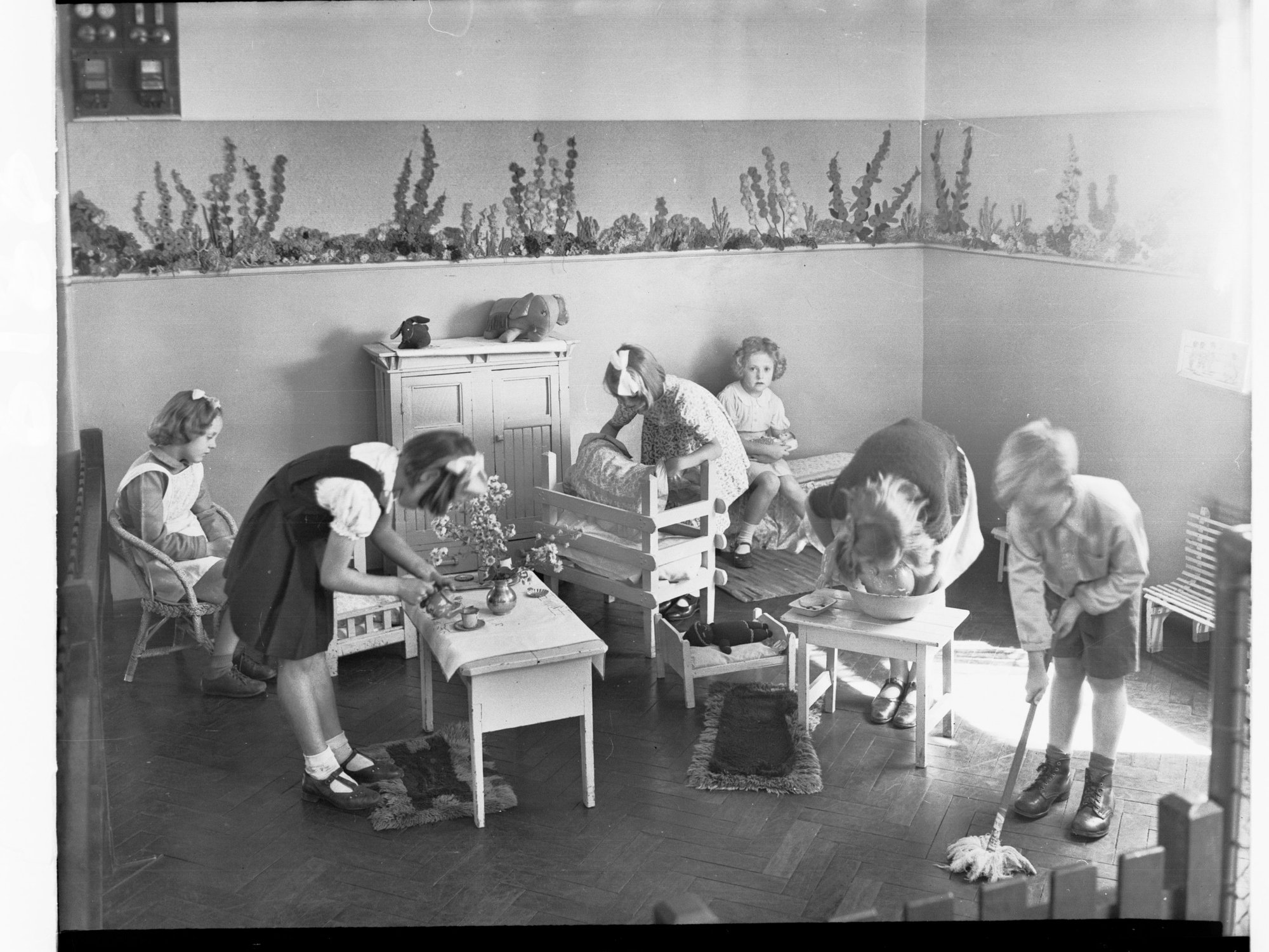 Children Playing House Gilles Street Infant School