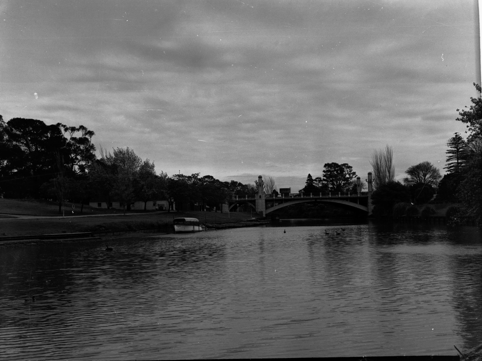 King William  St. Bridge Over Torrens River