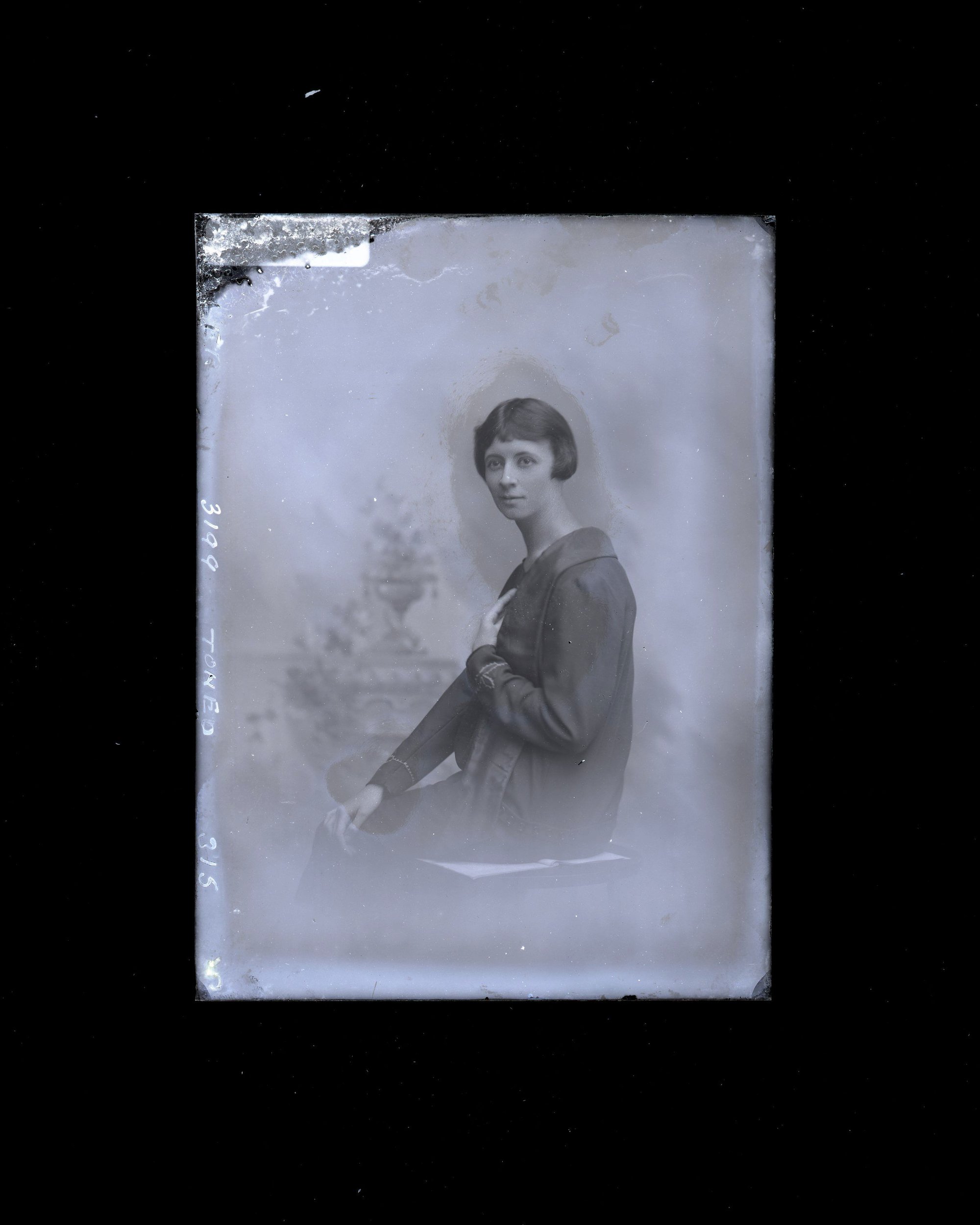Woman - Beller