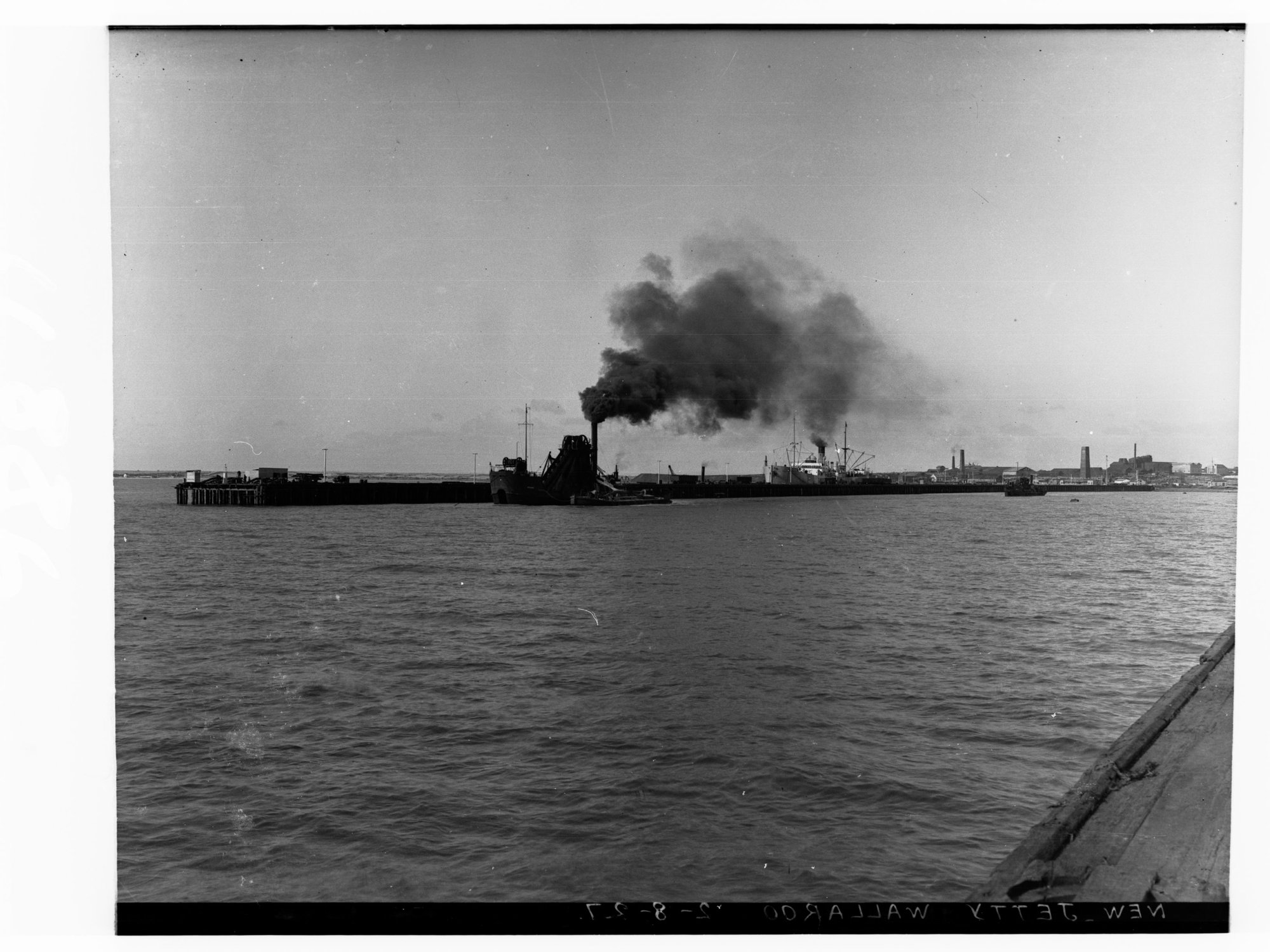New jetty, Wallaroo, showing ships berthed