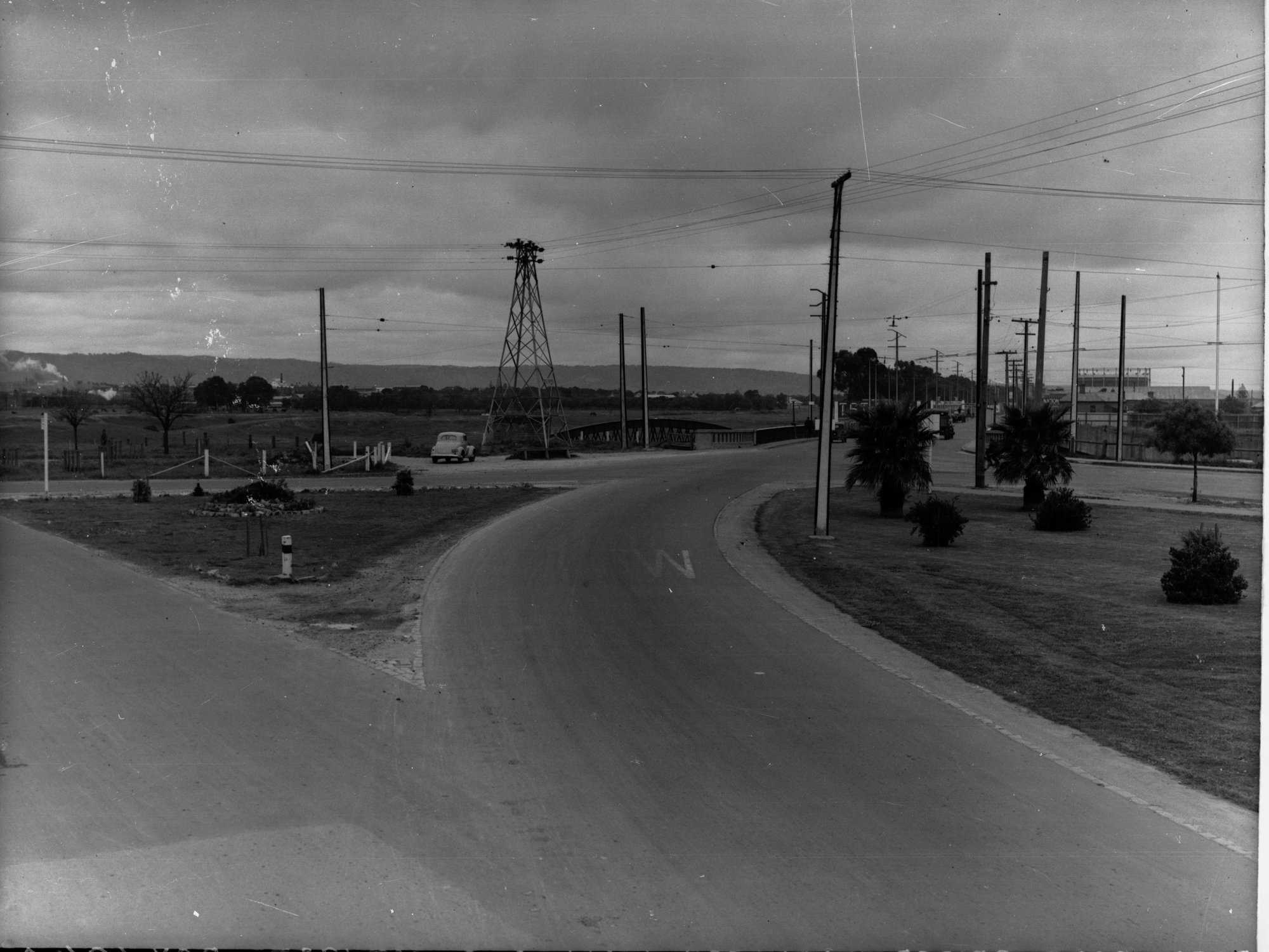 Port Road bridge at Hindmarsh