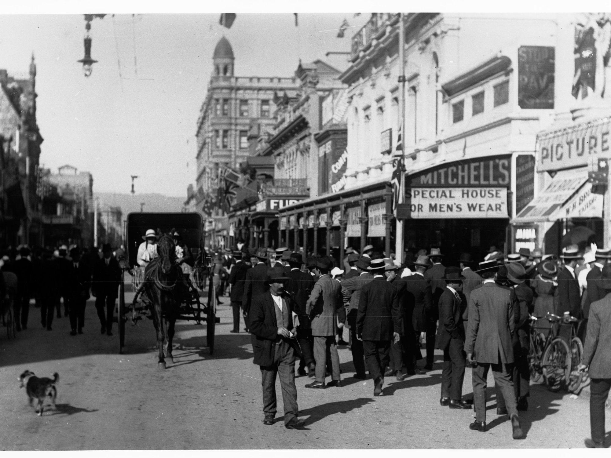 Crowds of people in Rundle Street for the visit of the Prince of Wales