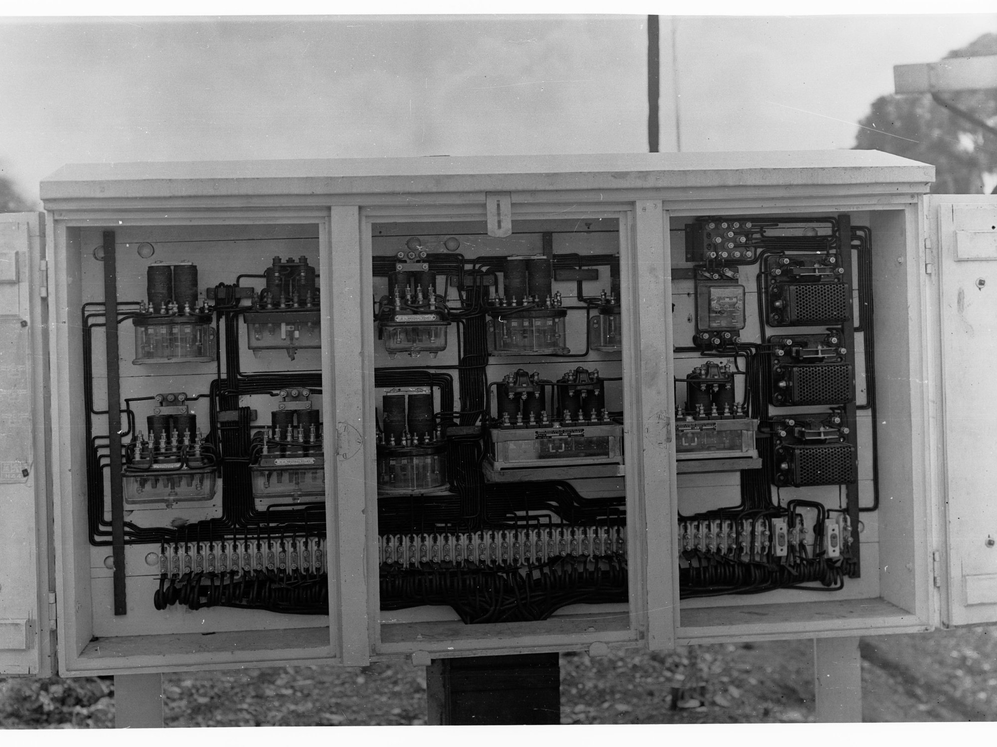 Control Box, Hamley Bridge