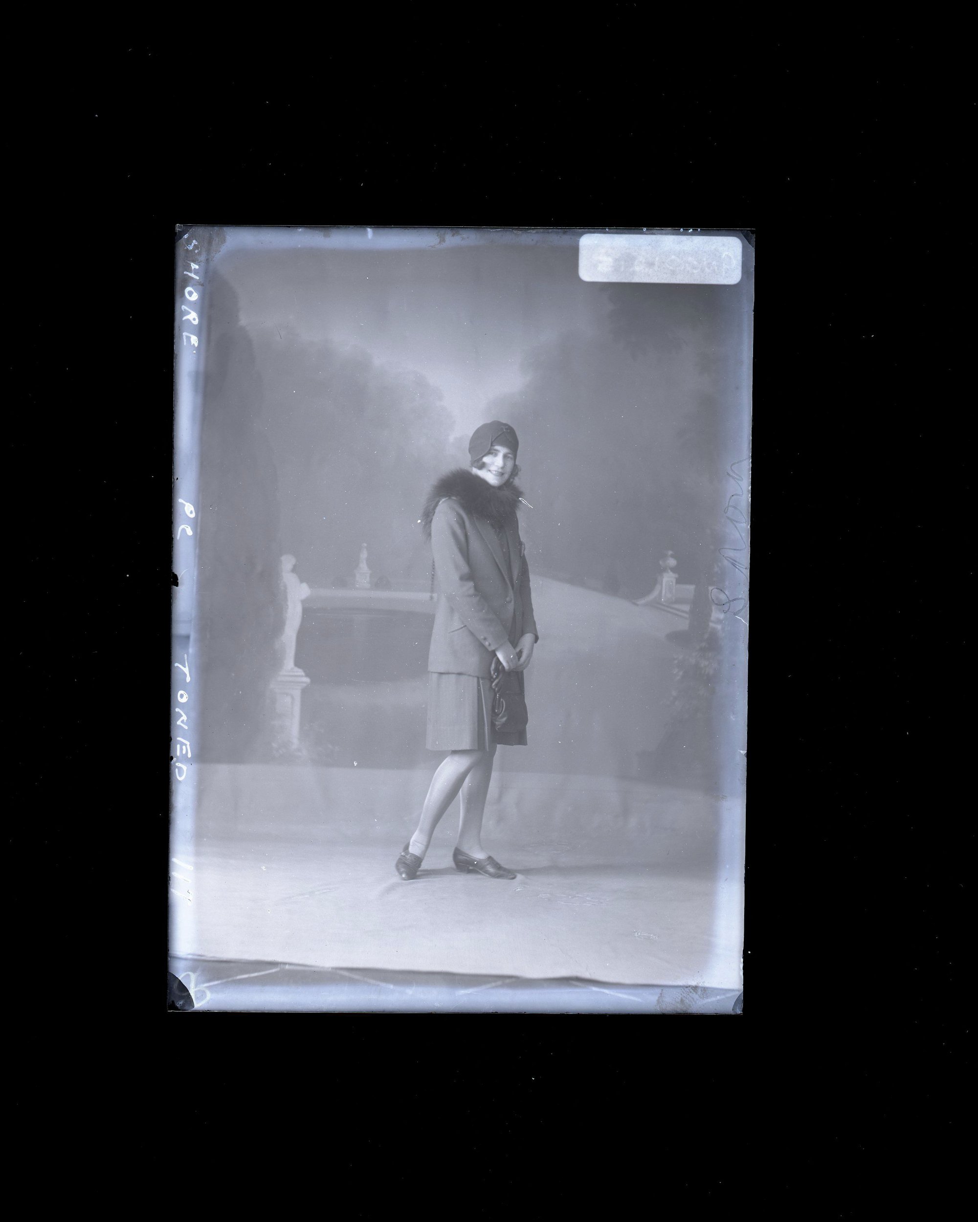 Woman - Shore
