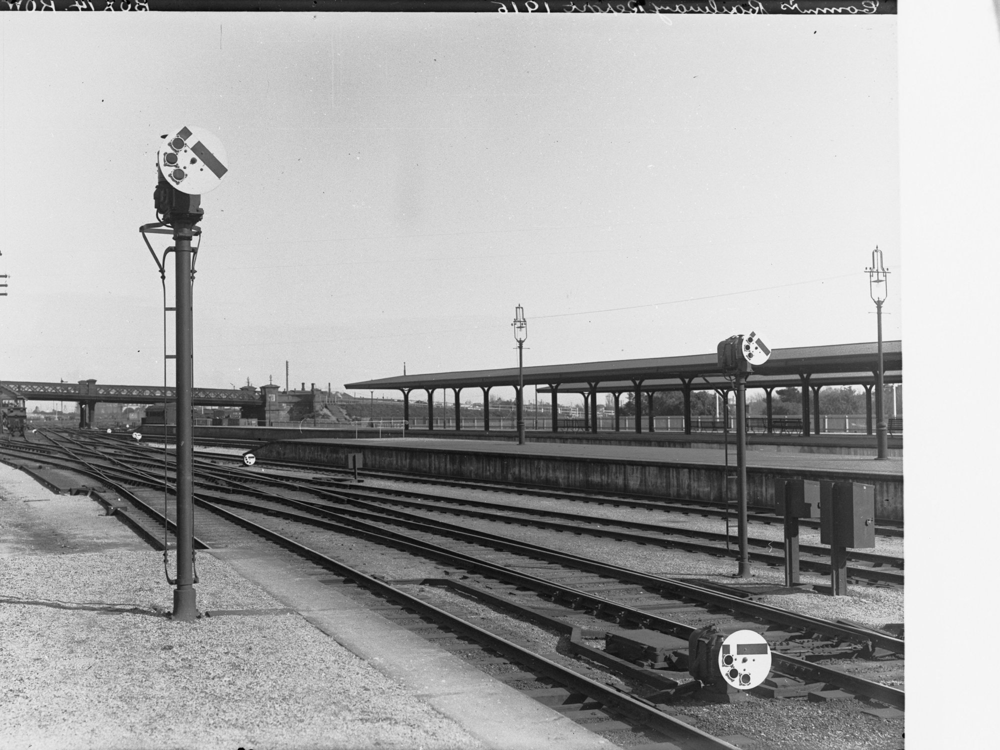 Electrical signalling system, Adelaide Railway Station, 1915