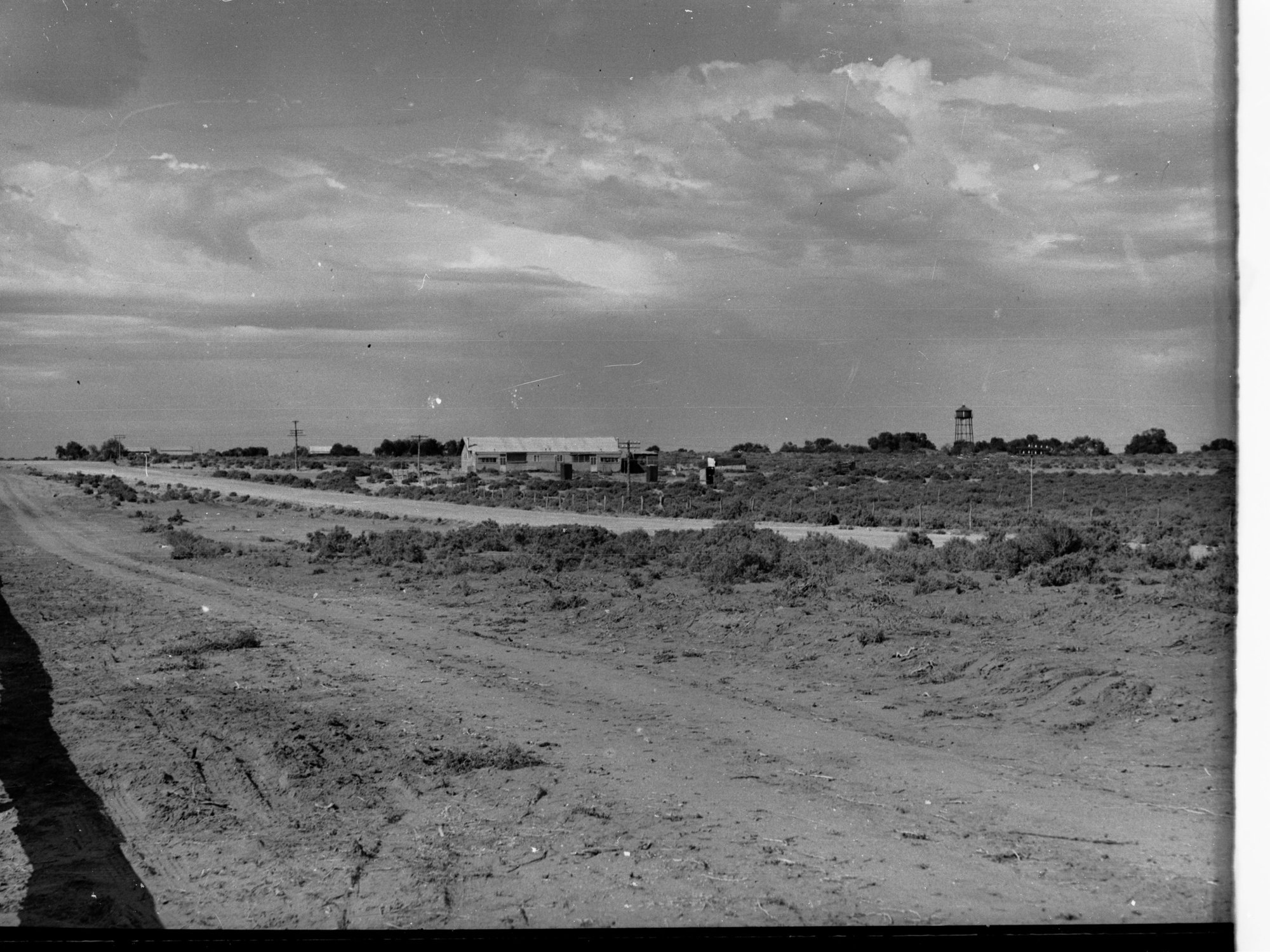 Engineering and Water Supply Department, South Australia, Farmlands along pipeline