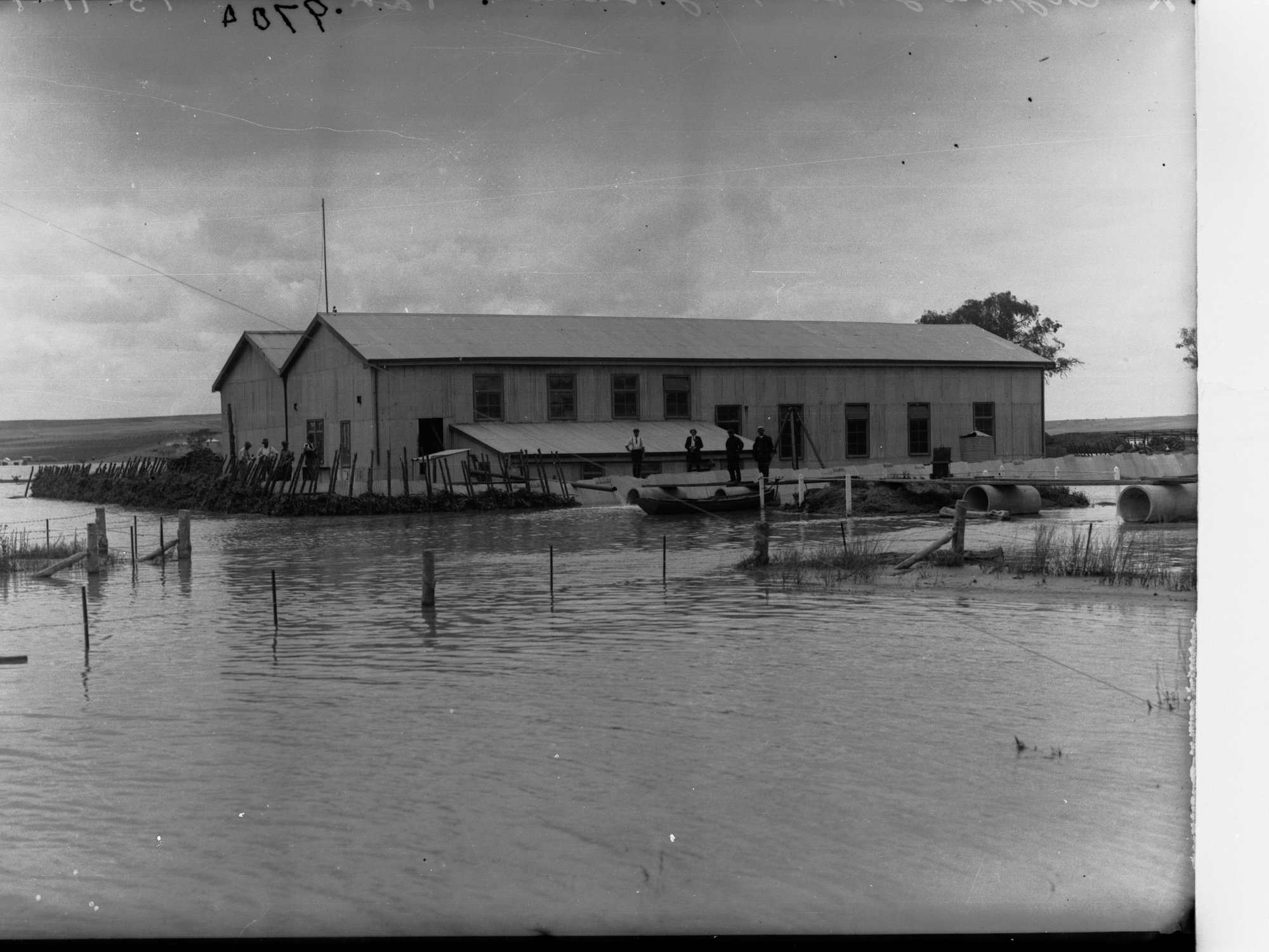 Mypolonga pumping station, River Murray