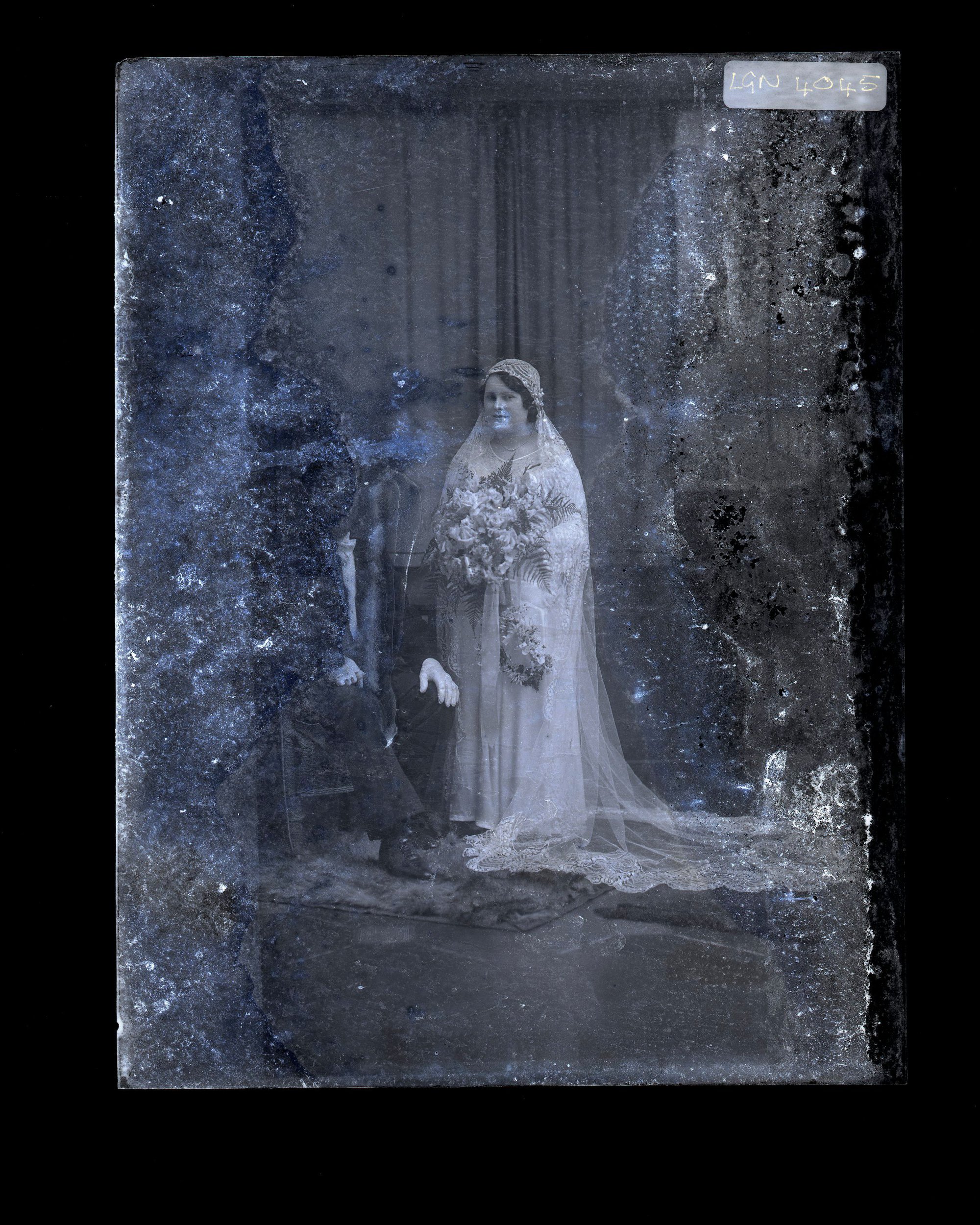 Bride &amp; Groom - No Name