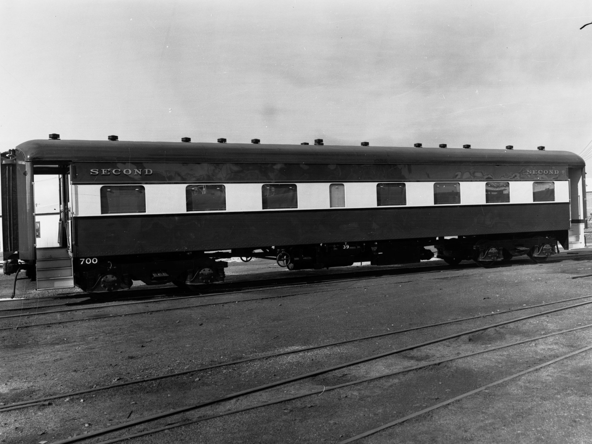 Class 700 Car at Islington