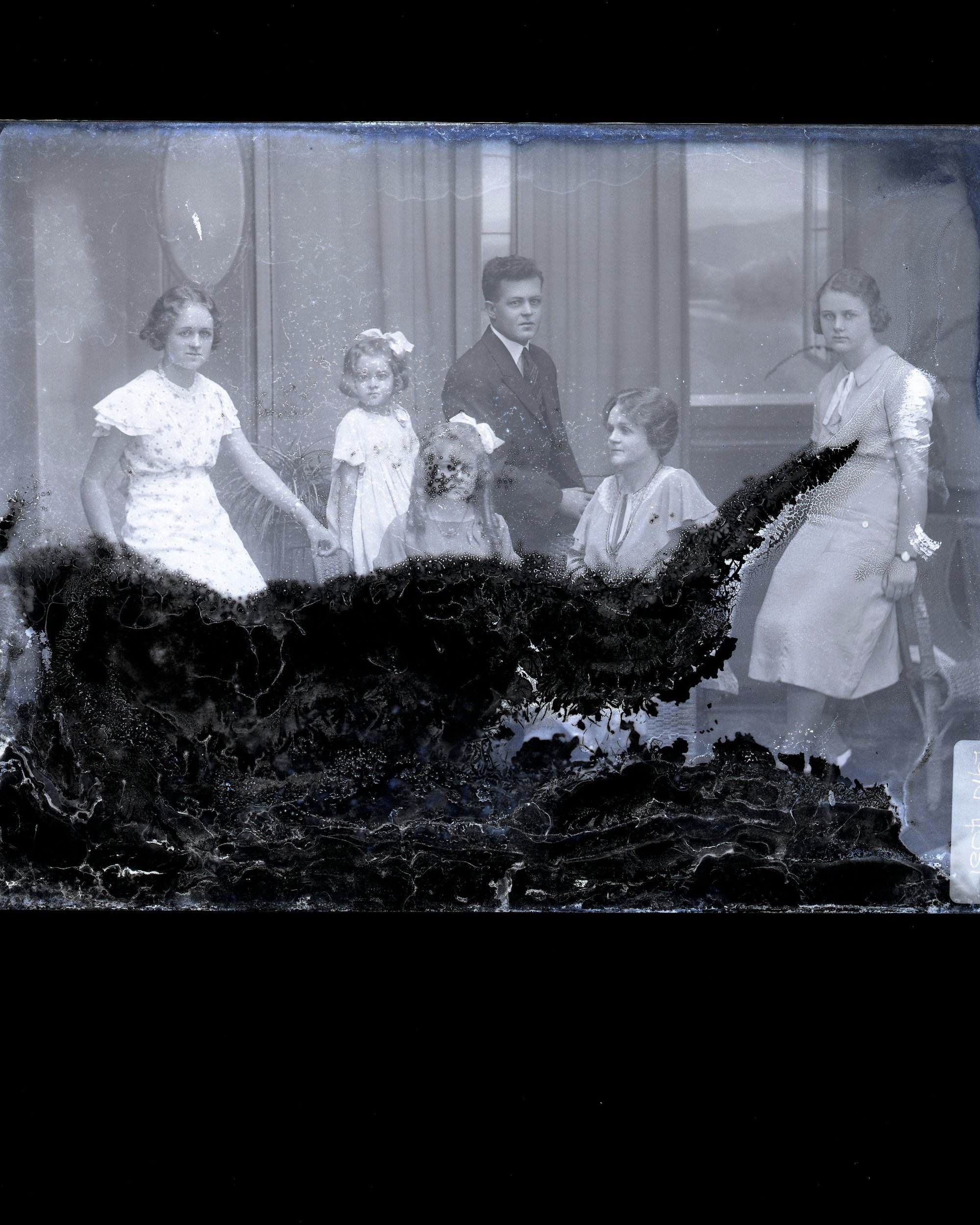 Family - No Name