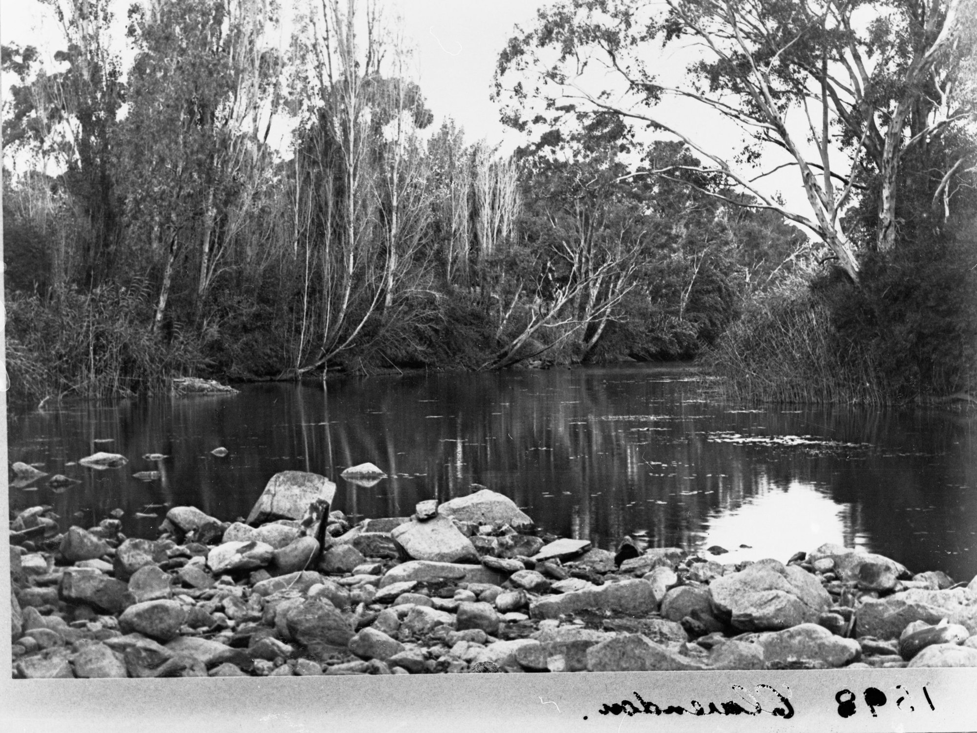 Onkaparinga River at Clarendon