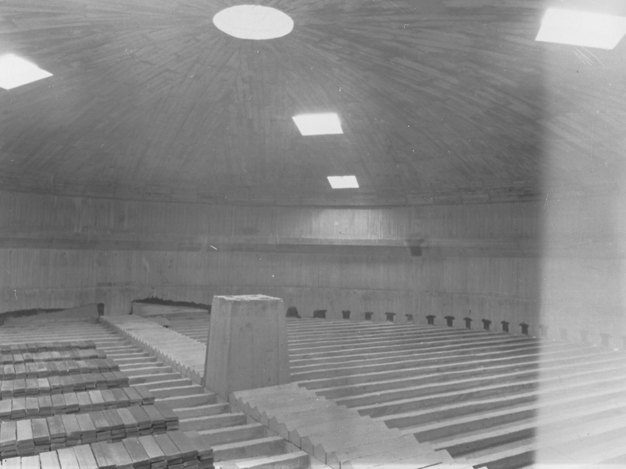 Sewers department treatment works, Woodside