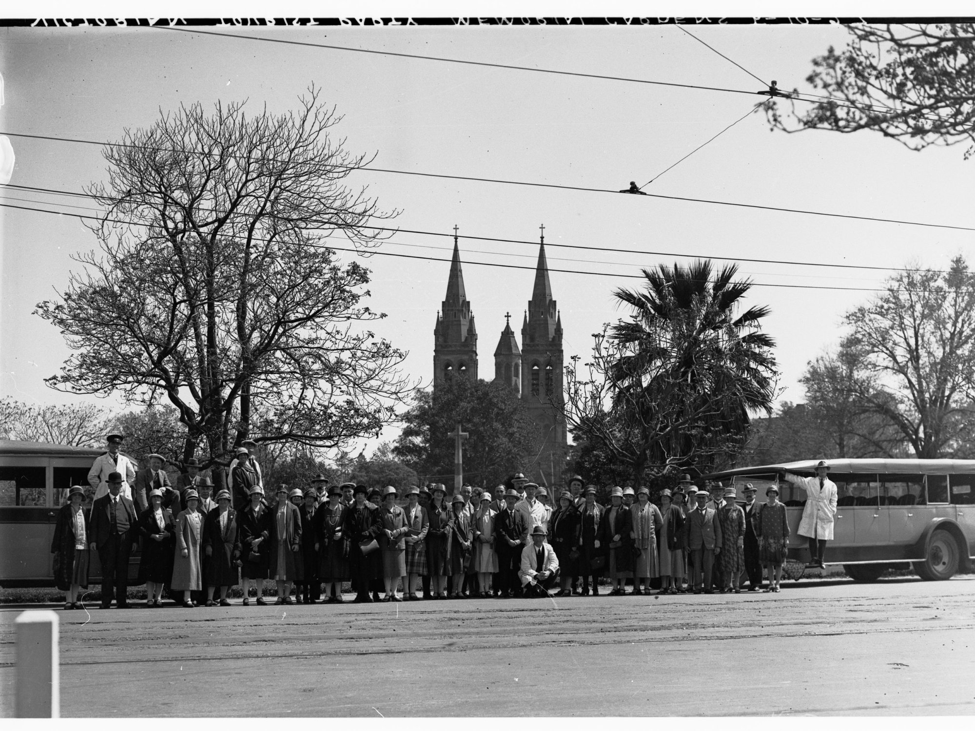 Victorian tourist party at Memorial Gardens