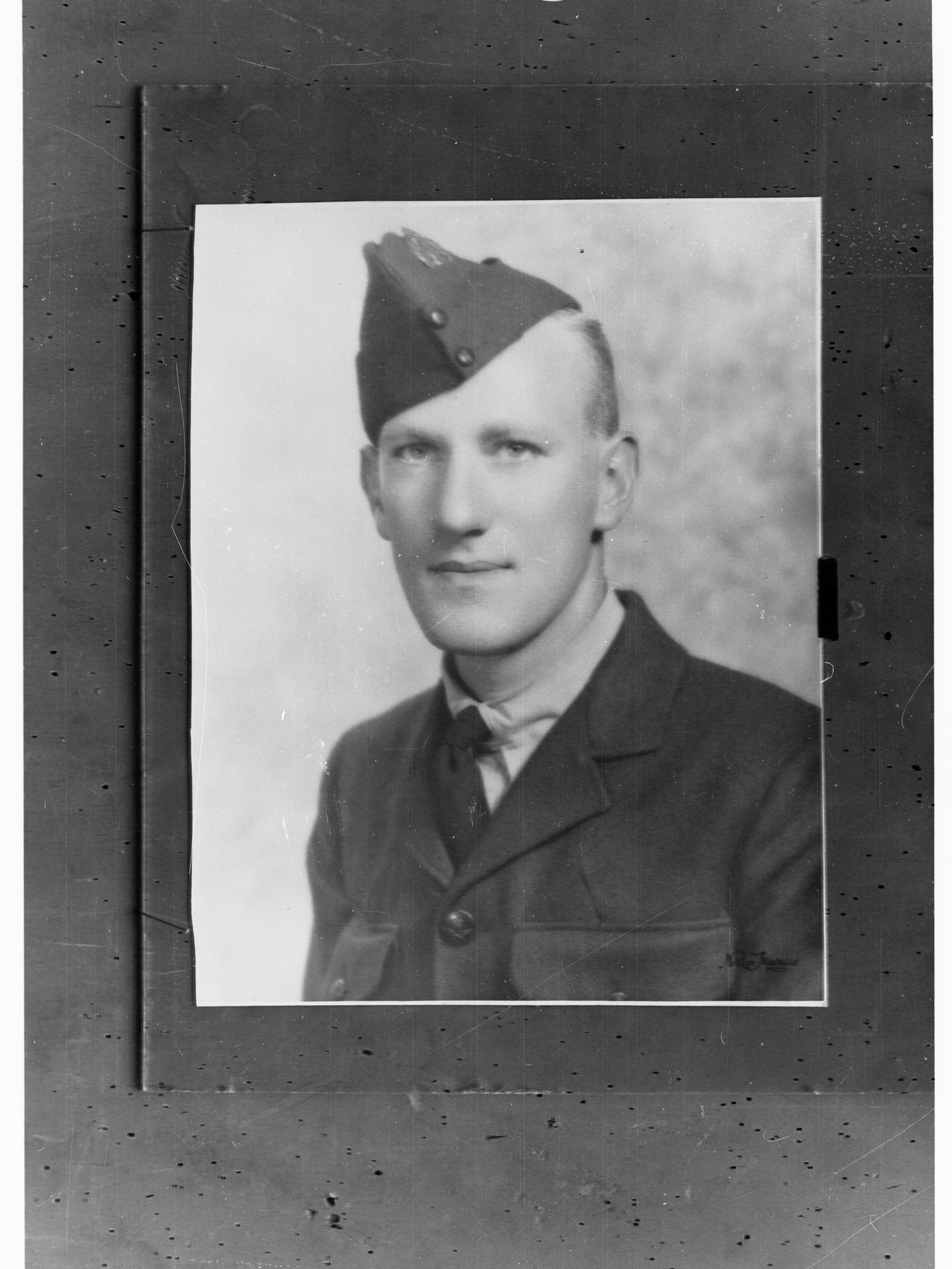 Portrait of man enlisted in Royal Australian Air Force - photo copied for Roll of Honour
